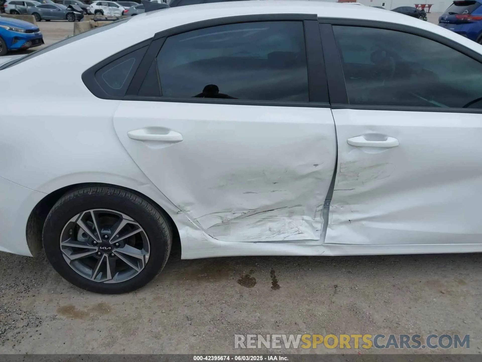 6 Photograph of a damaged car 3KPF24AD1RE702555 KIA FORTE 2024