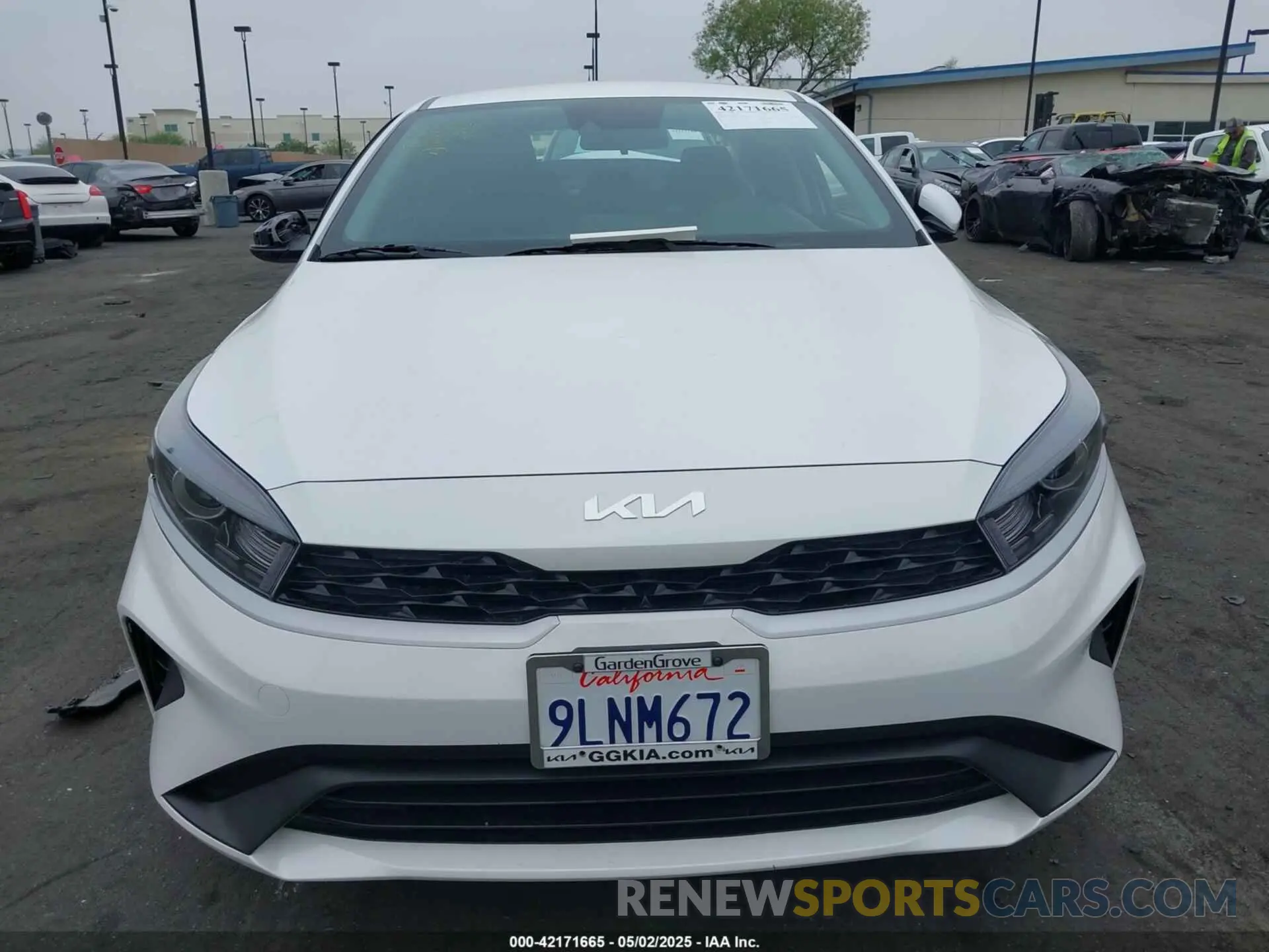 13 Photograph of a damaged car 3KPF24AD1RE708176 KIA FORTE 2024