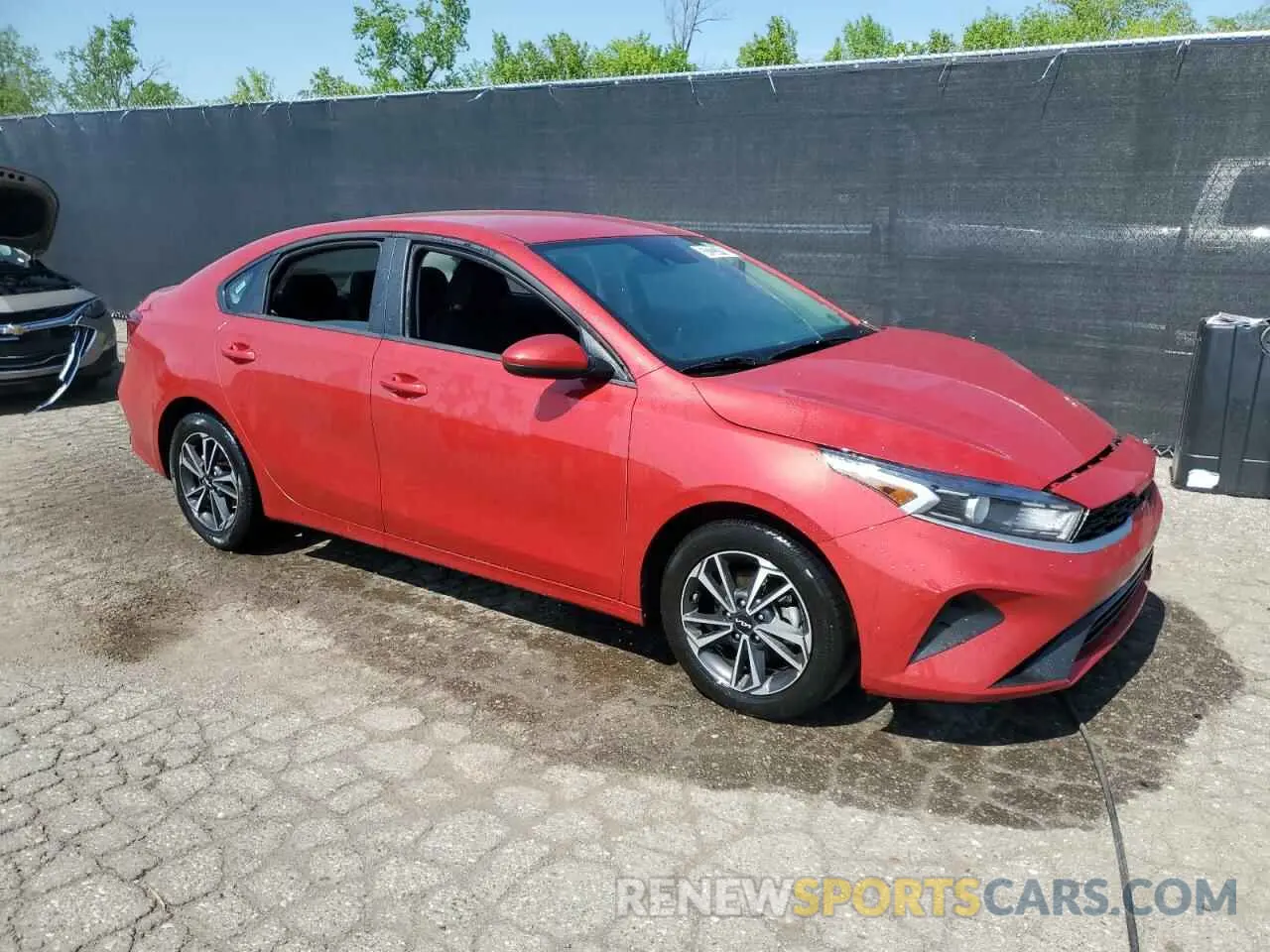 4 Photograph of a damaged car 3KPF24AD1RE712552 KIA FORTE 2024