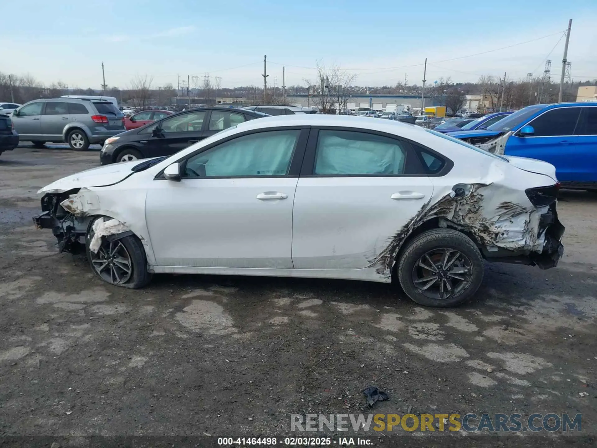 13 Photograph of a damaged car 3KPF24AD1RE719081 KIA FORTE 2024