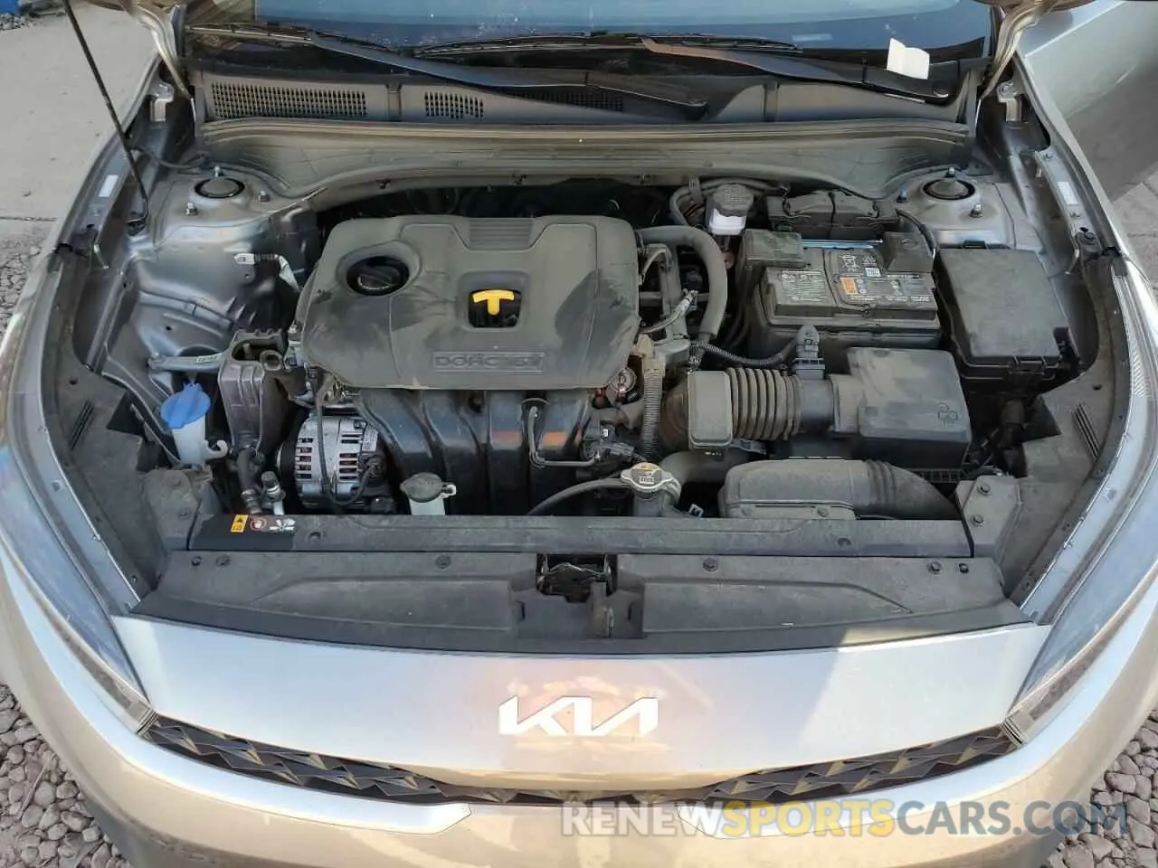 12 Photograph of a damaged car 3KPF24AD1RE723342 KIA FORTE 2024
