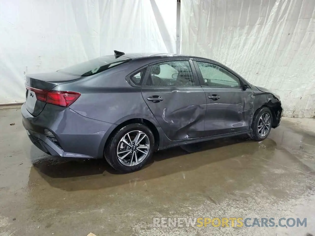 3 Photograph of a damaged car 3KPF24AD1RE751593 KIA FORTE 2024