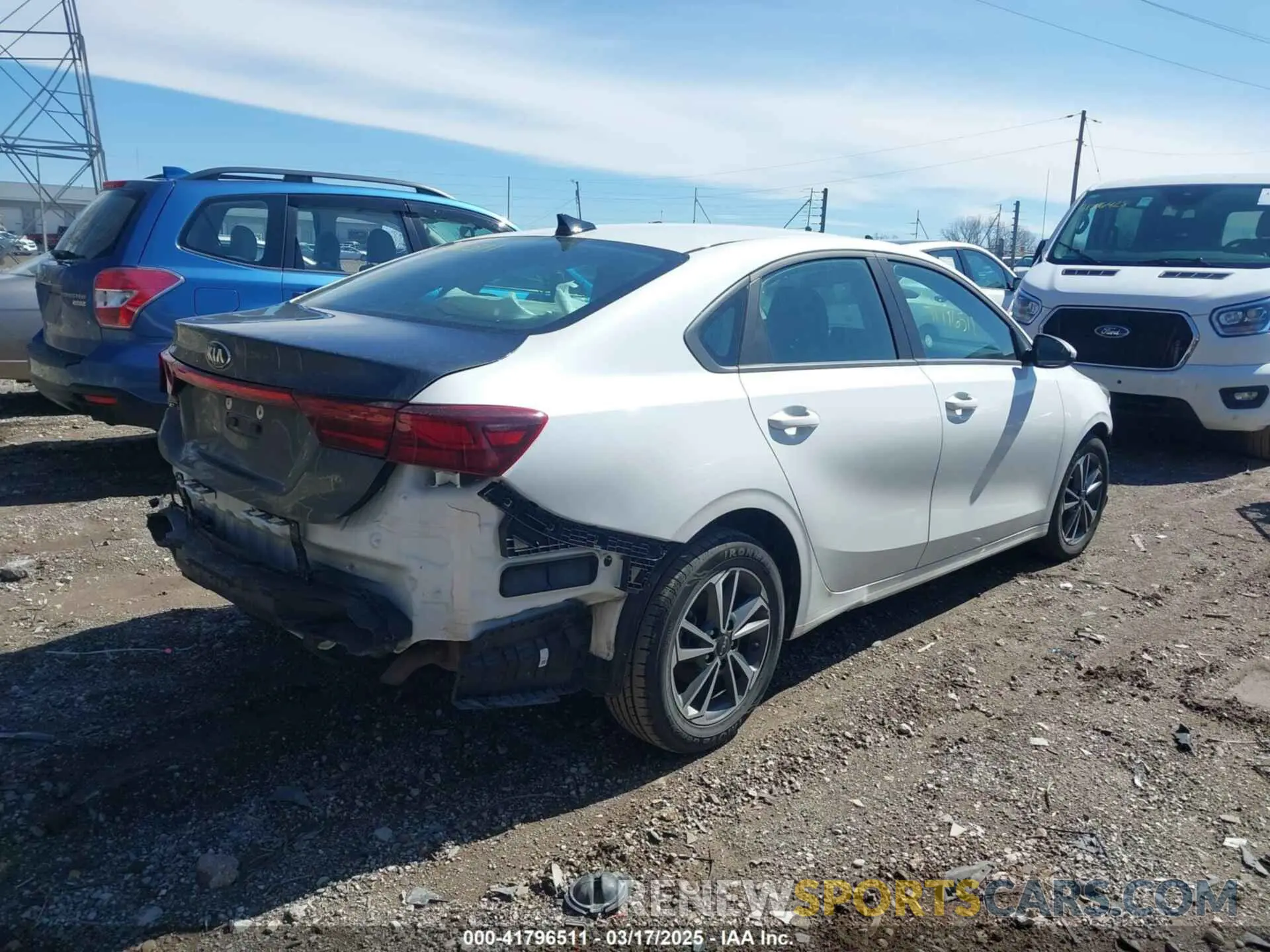 4 Photograph of a damaged car 3KPF24AD1RE757040 KIA FORTE 2024