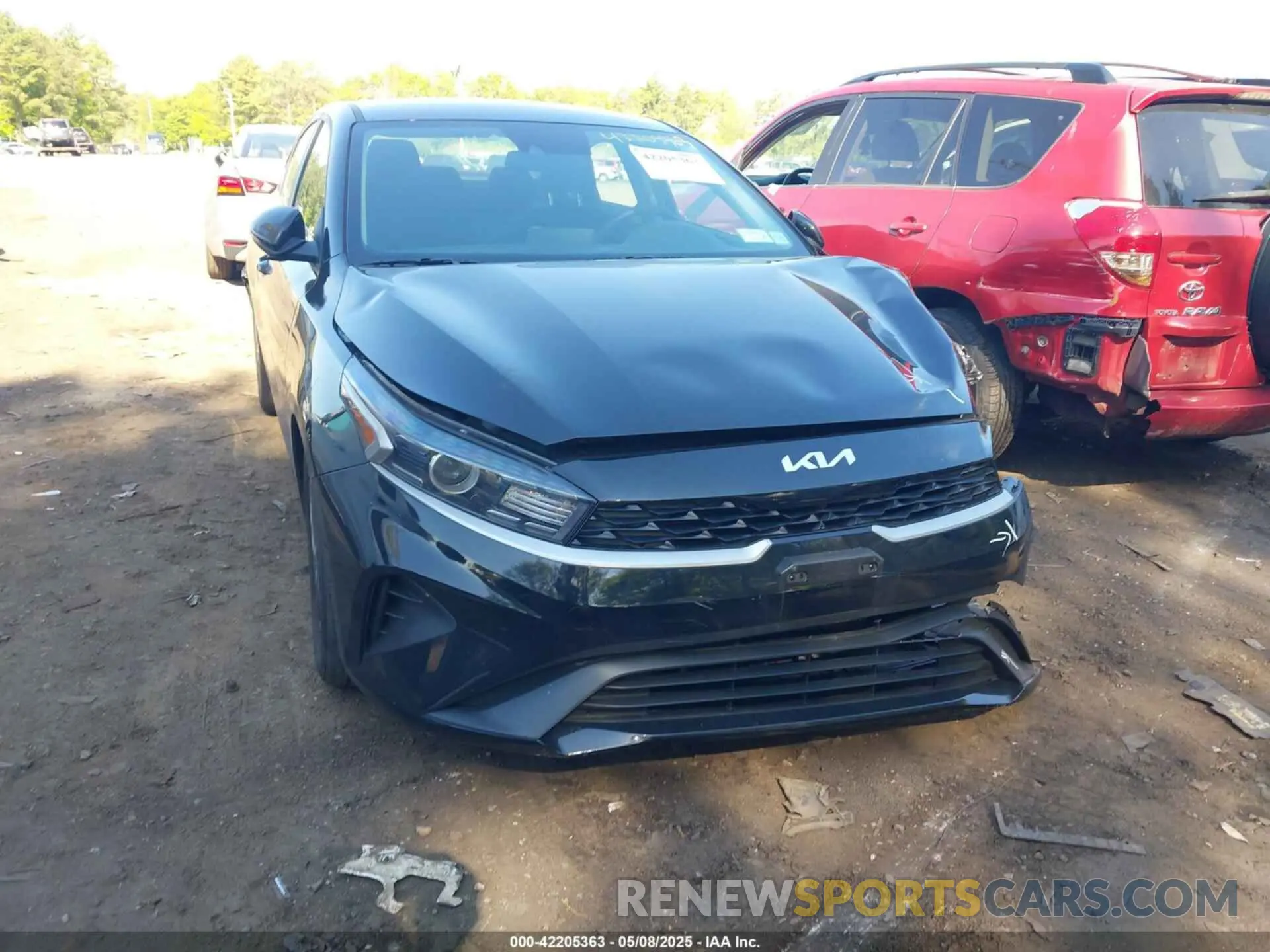 12 Photograph of a damaged car 3KPF24AD1RE758267 KIA FORTE 2024