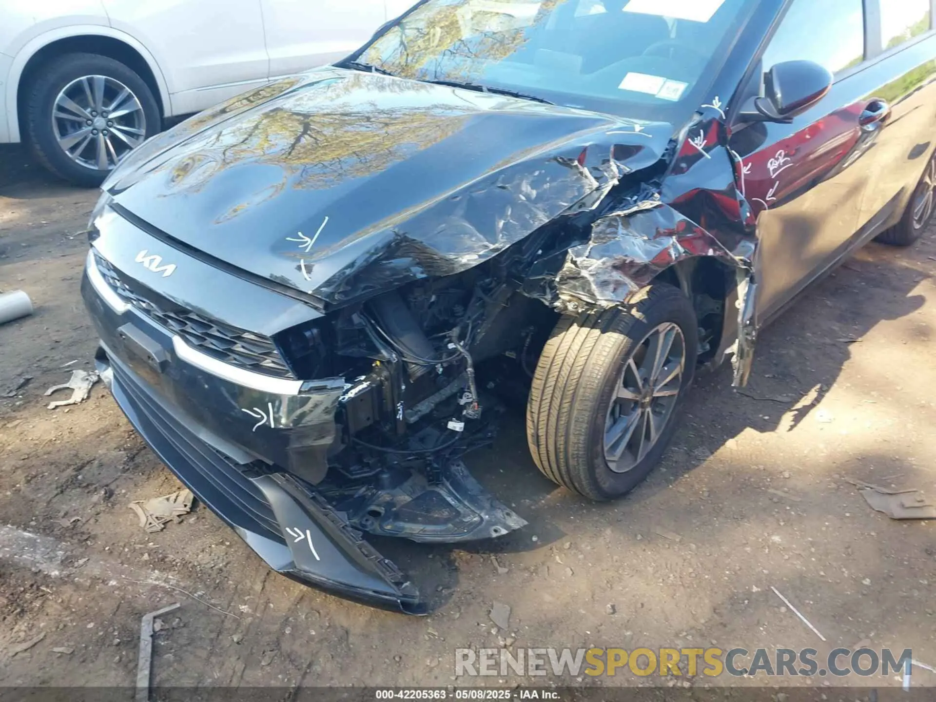6 Photograph of a damaged car 3KPF24AD1RE758267 KIA FORTE 2024