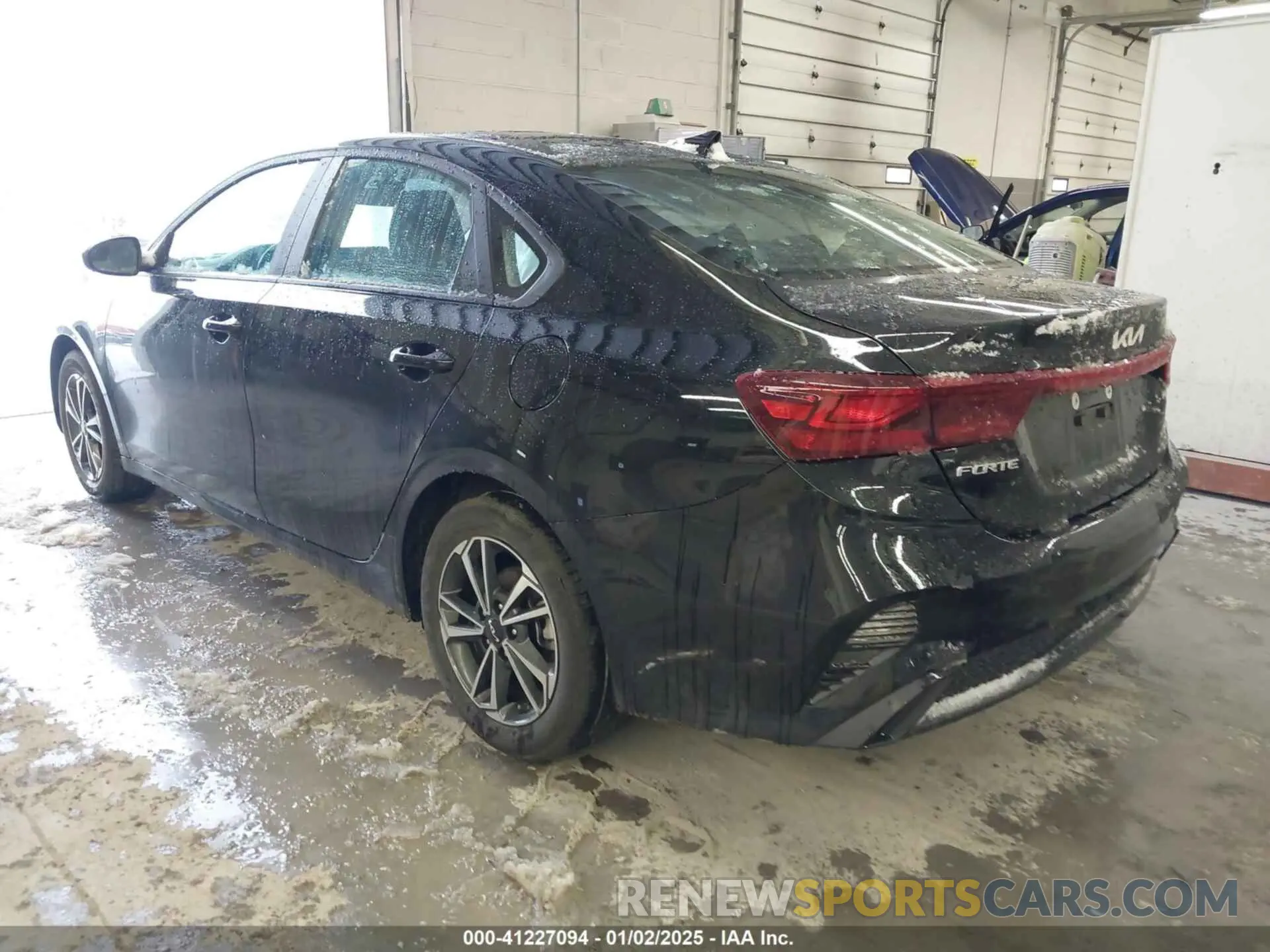 3 Photograph of a damaged car 3KPF24AD1RE758415 KIA FORTE 2024