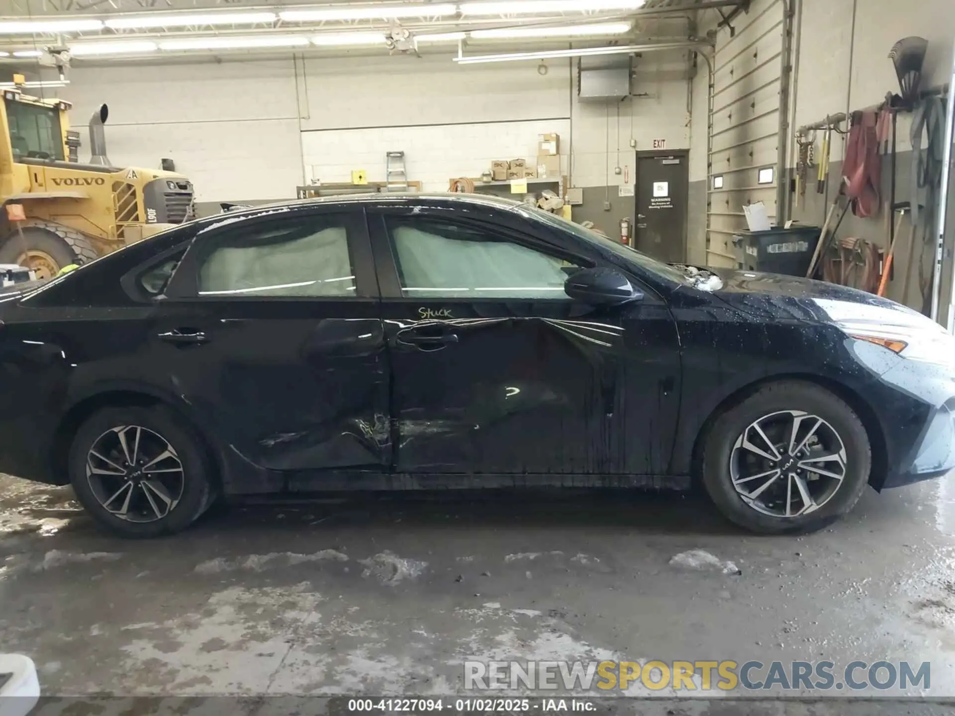 6 Photograph of a damaged car 3KPF24AD1RE758415 KIA FORTE 2024