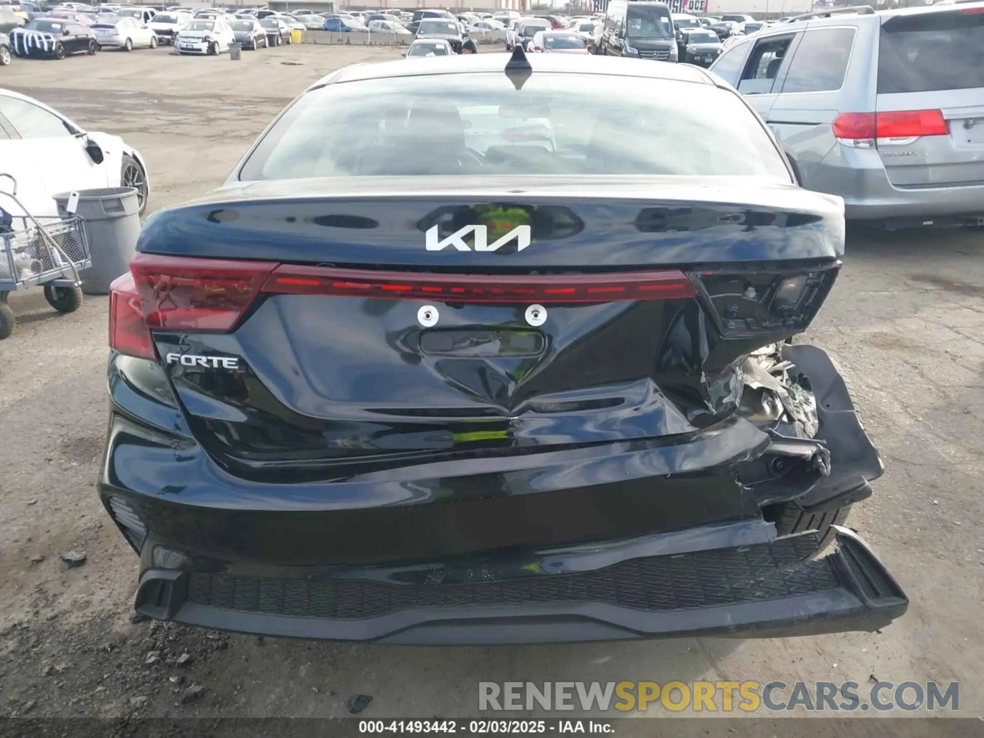 16 Photograph of a damaged car 3KPF24AD1RE760133 KIA FORTE 2024