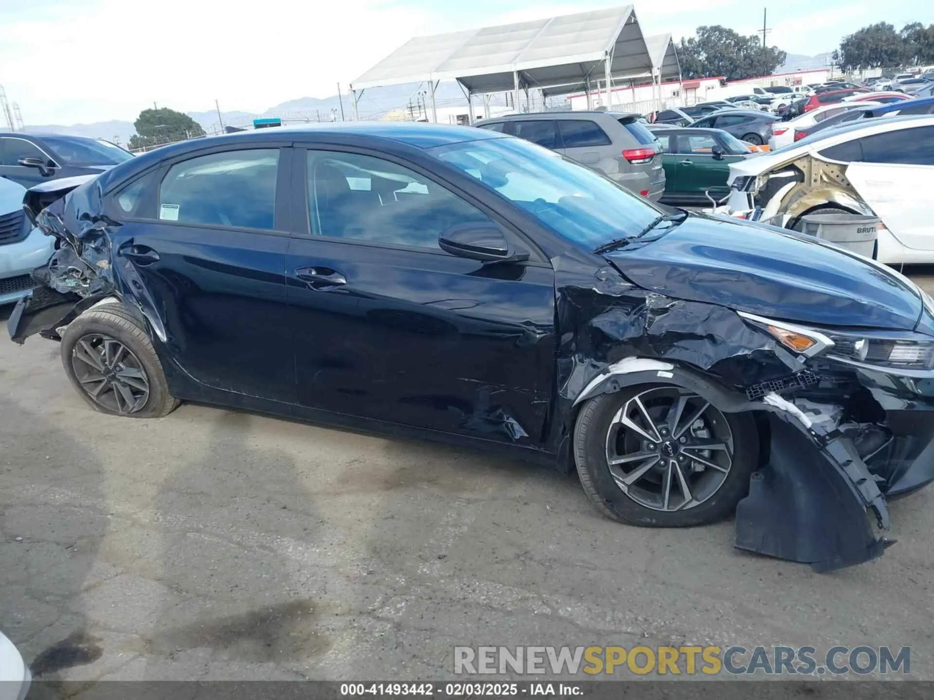 6 Photograph of a damaged car 3KPF24AD1RE760133 KIA FORTE 2024