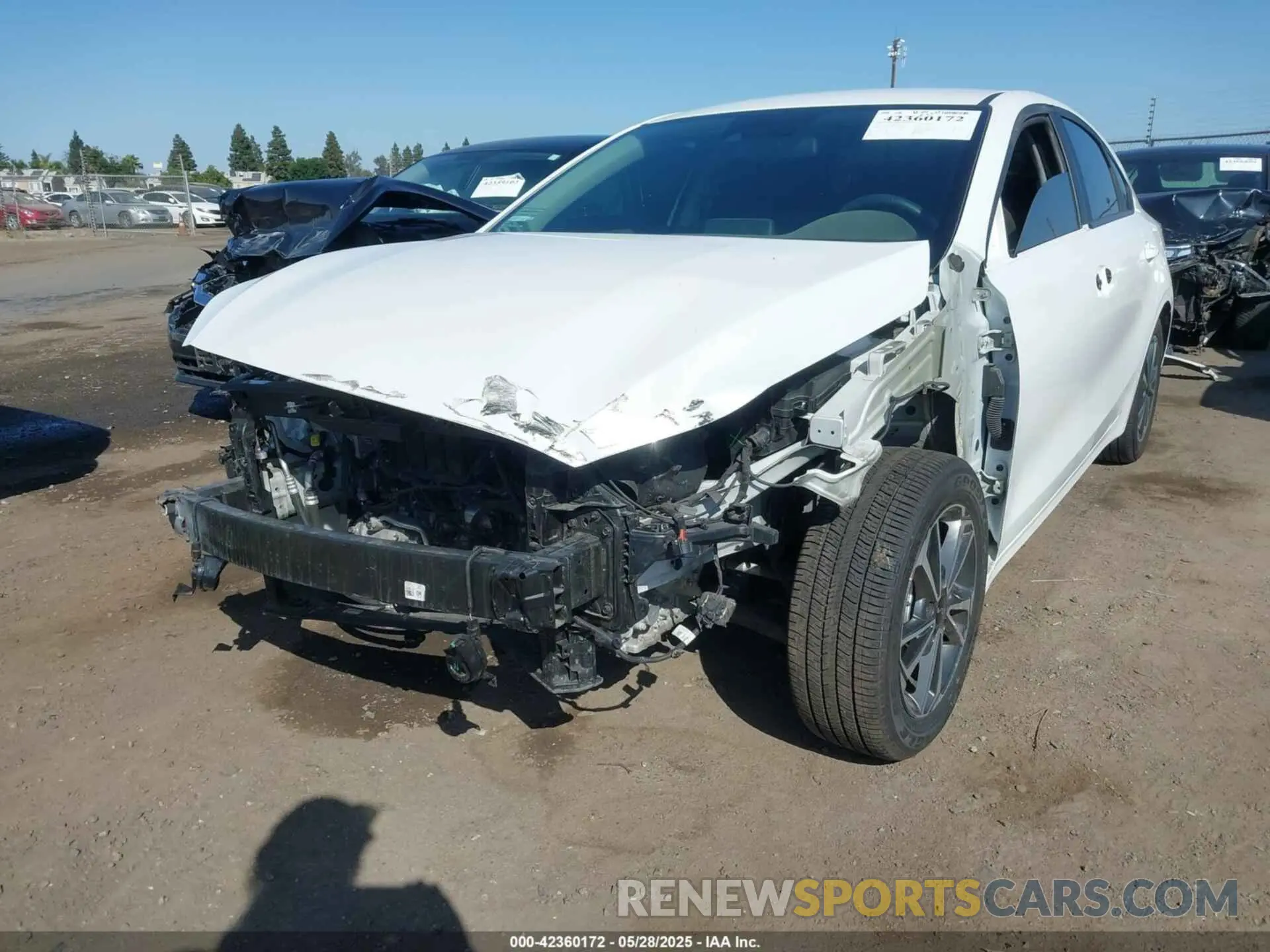 2 Photograph of a damaged car 3KPF24AD1RE763811 KIA FORTE 2024