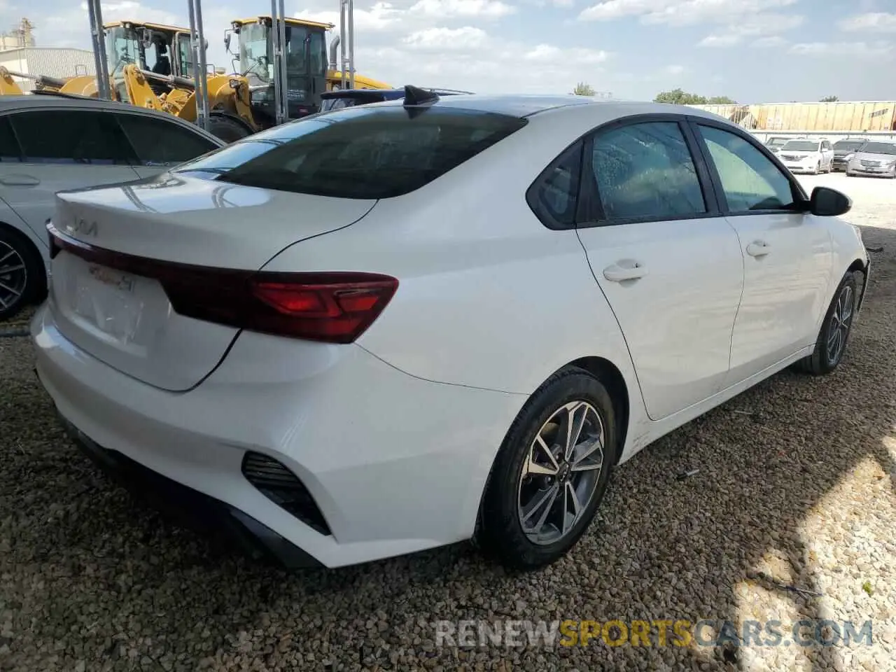 3 Photograph of a damaged car 3KPF24AD1RE771116 KIA FORTE 2024