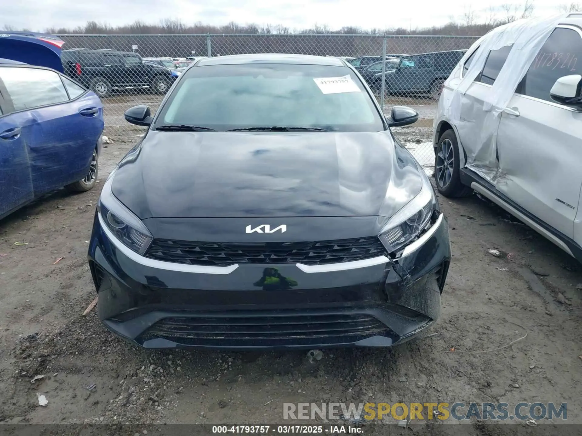 12 Photograph of a damaged car 3KPF24AD1RE779295 KIA FORTE 2024