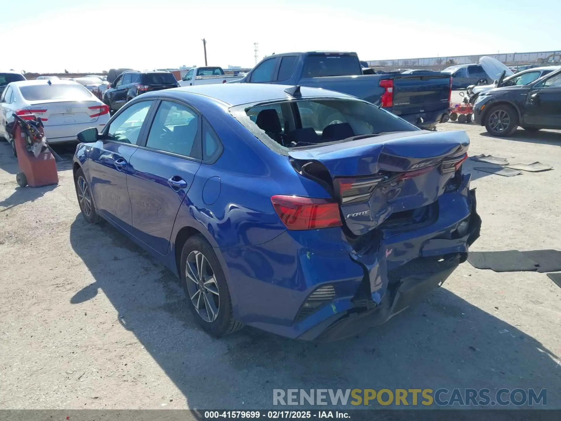 3 Photograph of a damaged car 3KPF24AD1RE781063 KIA FORTE 2024