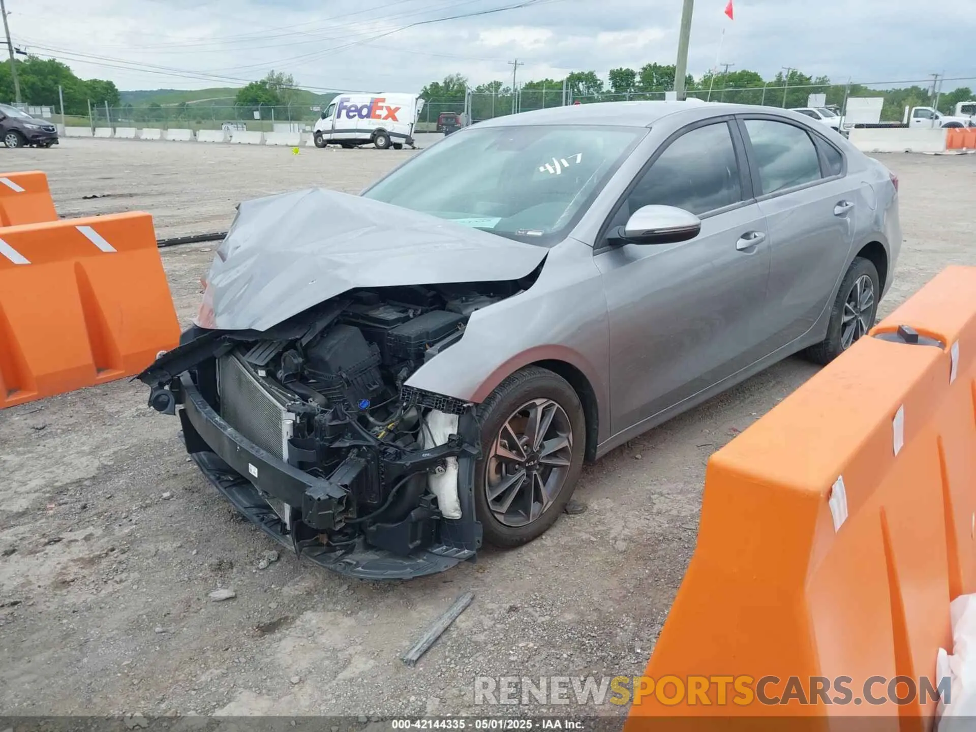2 Photograph of a damaged car 3KPF24AD2RE703987 KIA FORTE 2024