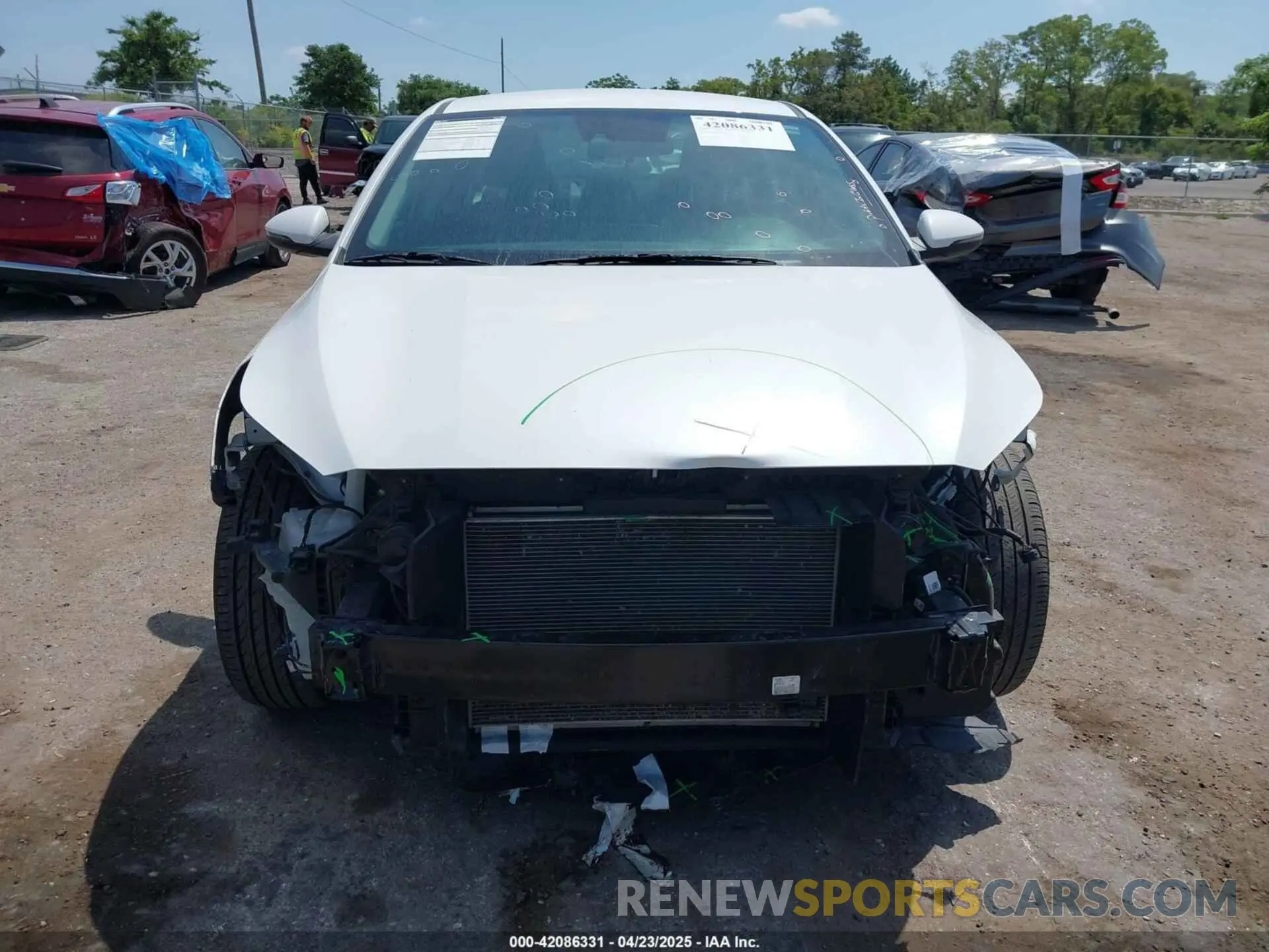 12 Photograph of a damaged car 3KPF24AD2RE744300 KIA FORTE 2024