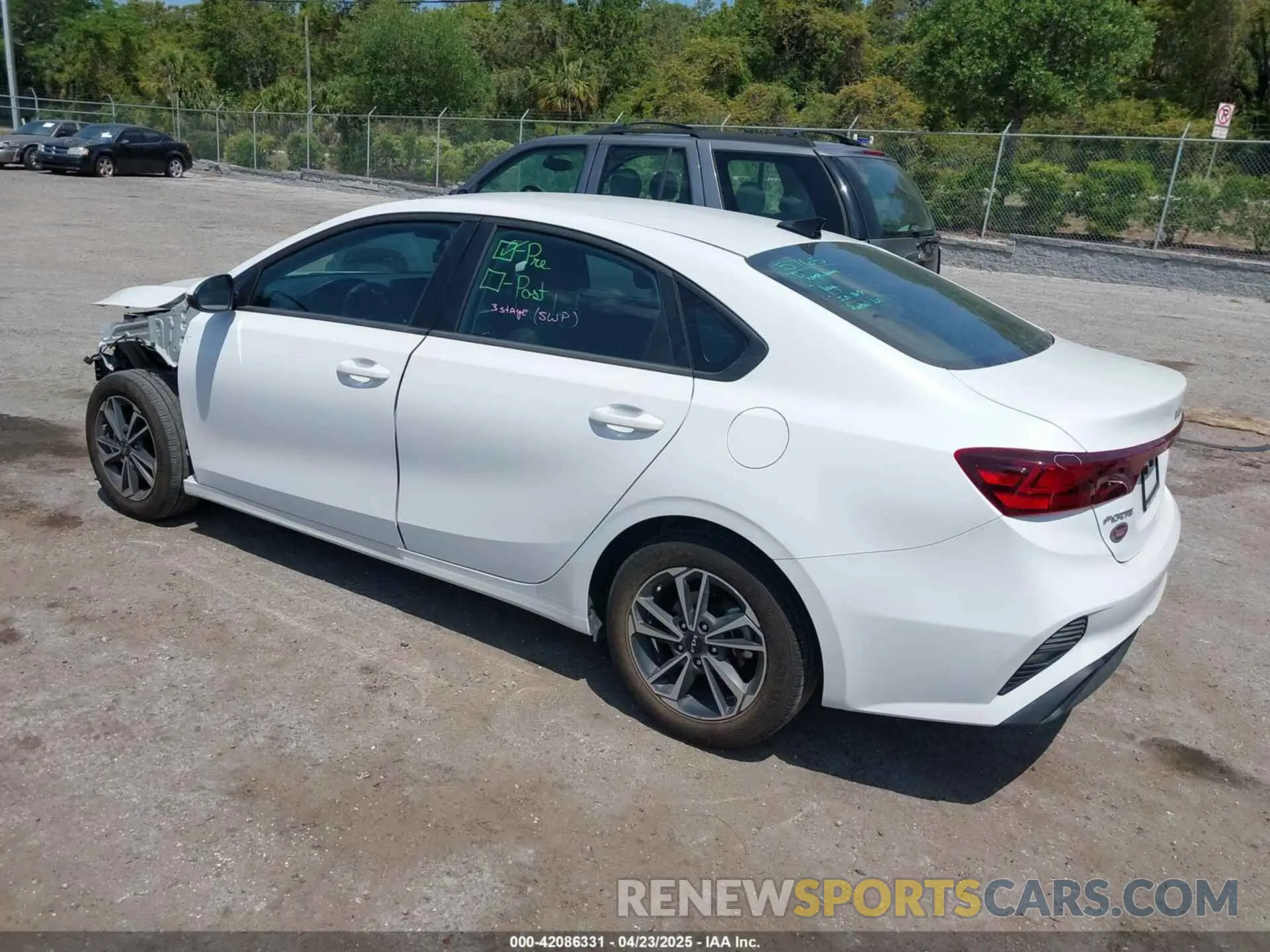 3 Photograph of a damaged car 3KPF24AD2RE744300 KIA FORTE 2024