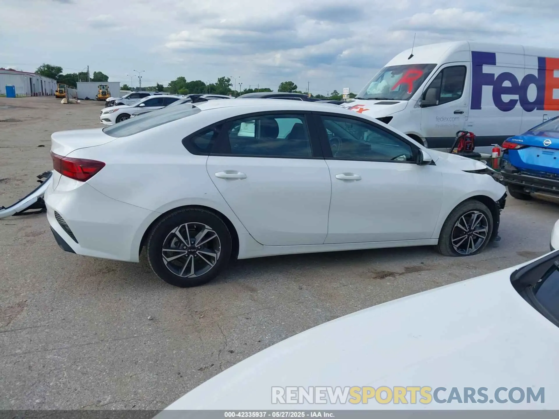 14 Photograph of a damaged car 3KPF24AD2RE763672 KIA FORTE 2024