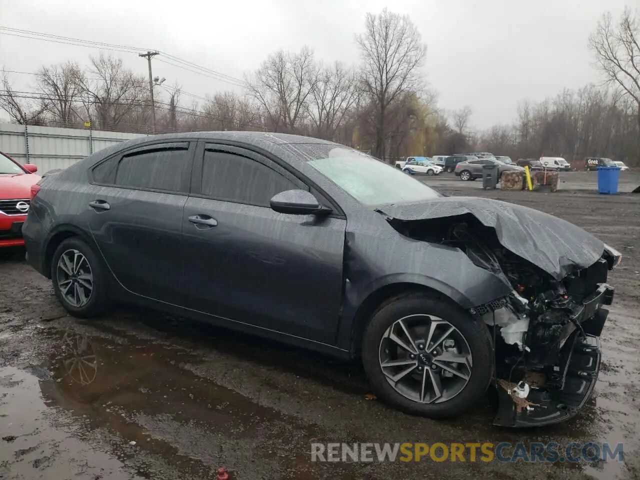 4 Photograph of a damaged car 3KPF24AD2RE764255 KIA FORTE 2024