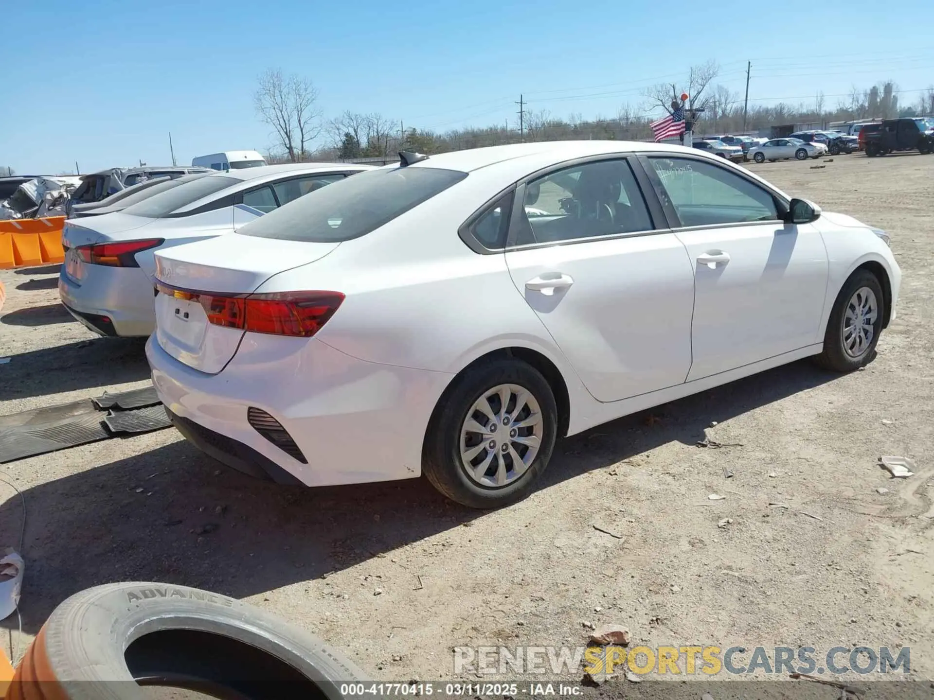 4 Photograph of a damaged car 3KPF24AD2RE768659 KIA FORTE 2024