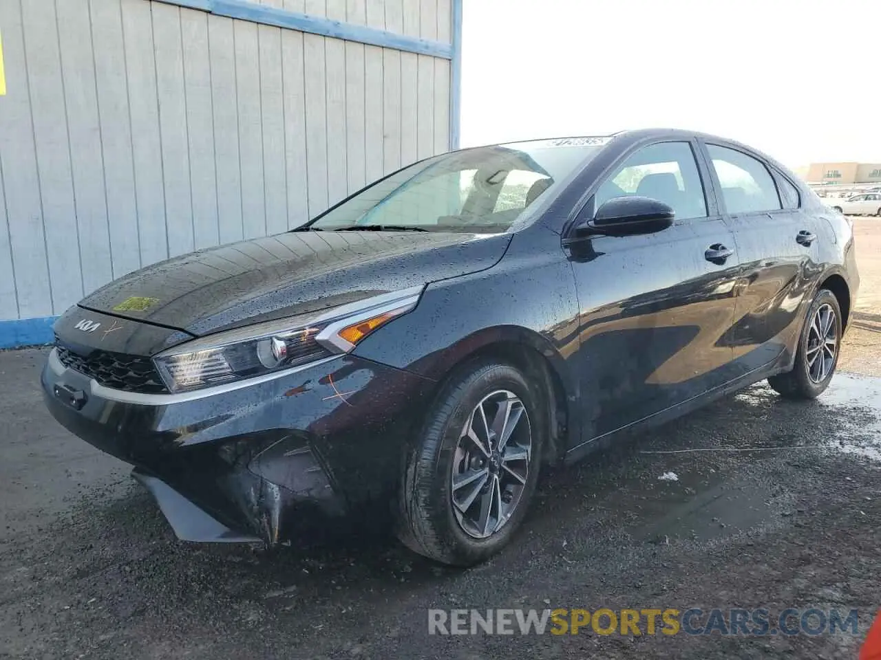 1 Photograph of a damaged car 3KPF24AD2RE768967 KIA FORTE 2024