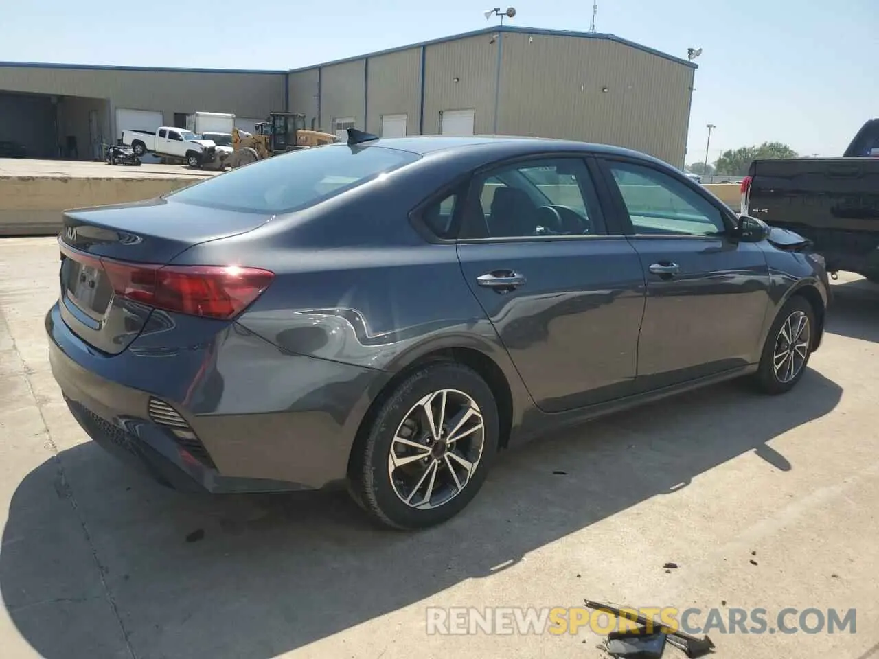 3 Photograph of a damaged car 3KPF24AD2RE784215 KIA FORTE 2024