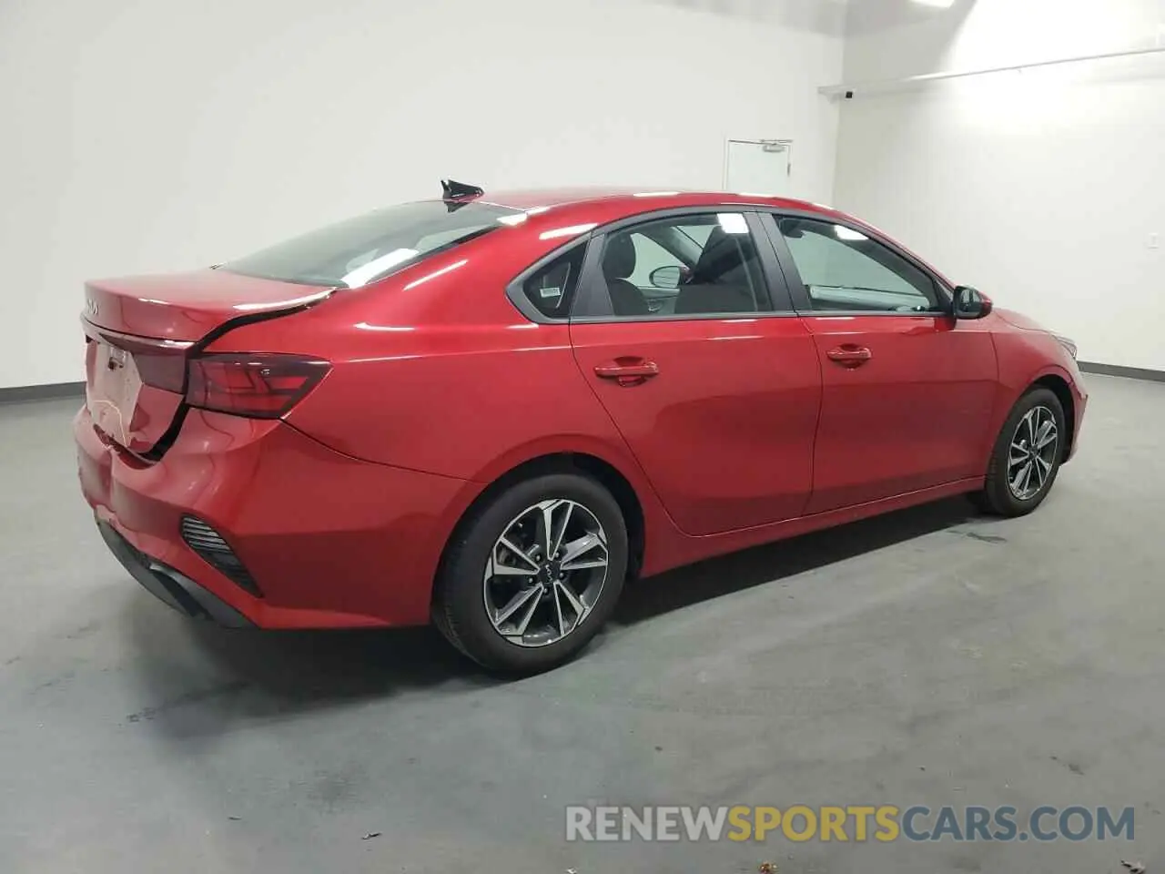 3 Photograph of a damaged car 3KPF24AD2RE788913 KIA FORTE 2024