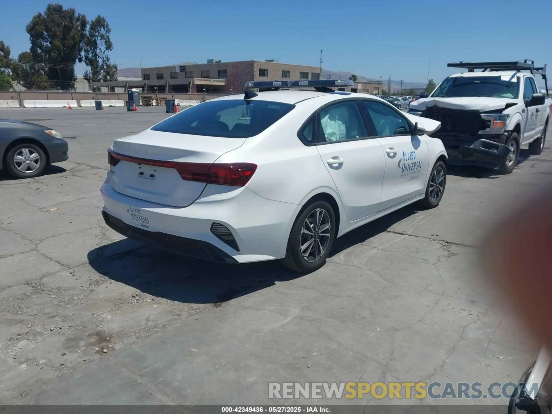 4 Photograph of a damaged car 3KPF24AD2RE798485 KIA FORTE 2024