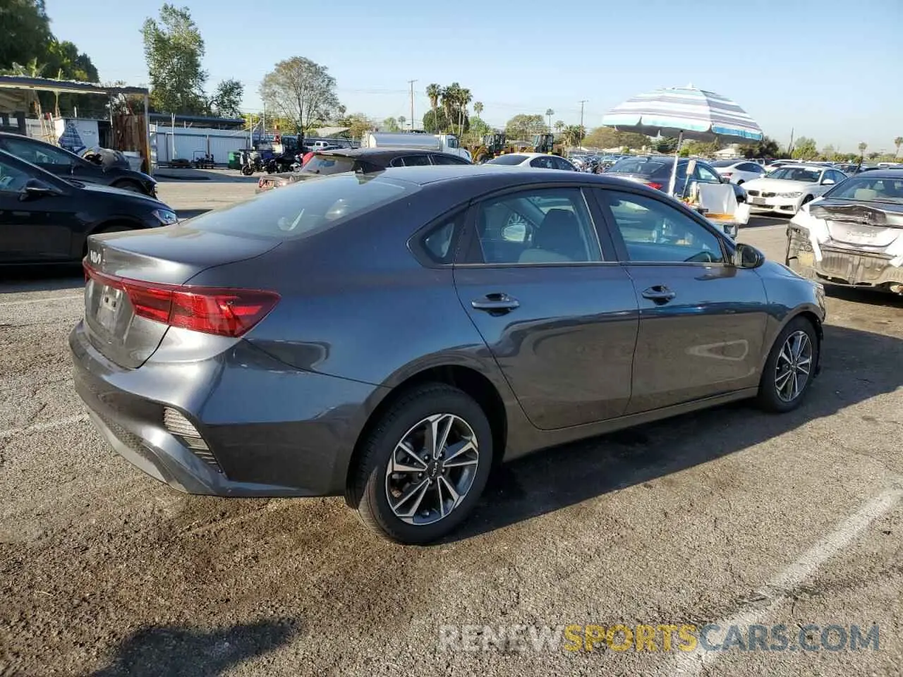 3 Photograph of a damaged car 3KPF24AD2RE799085 KIA FORTE 2024