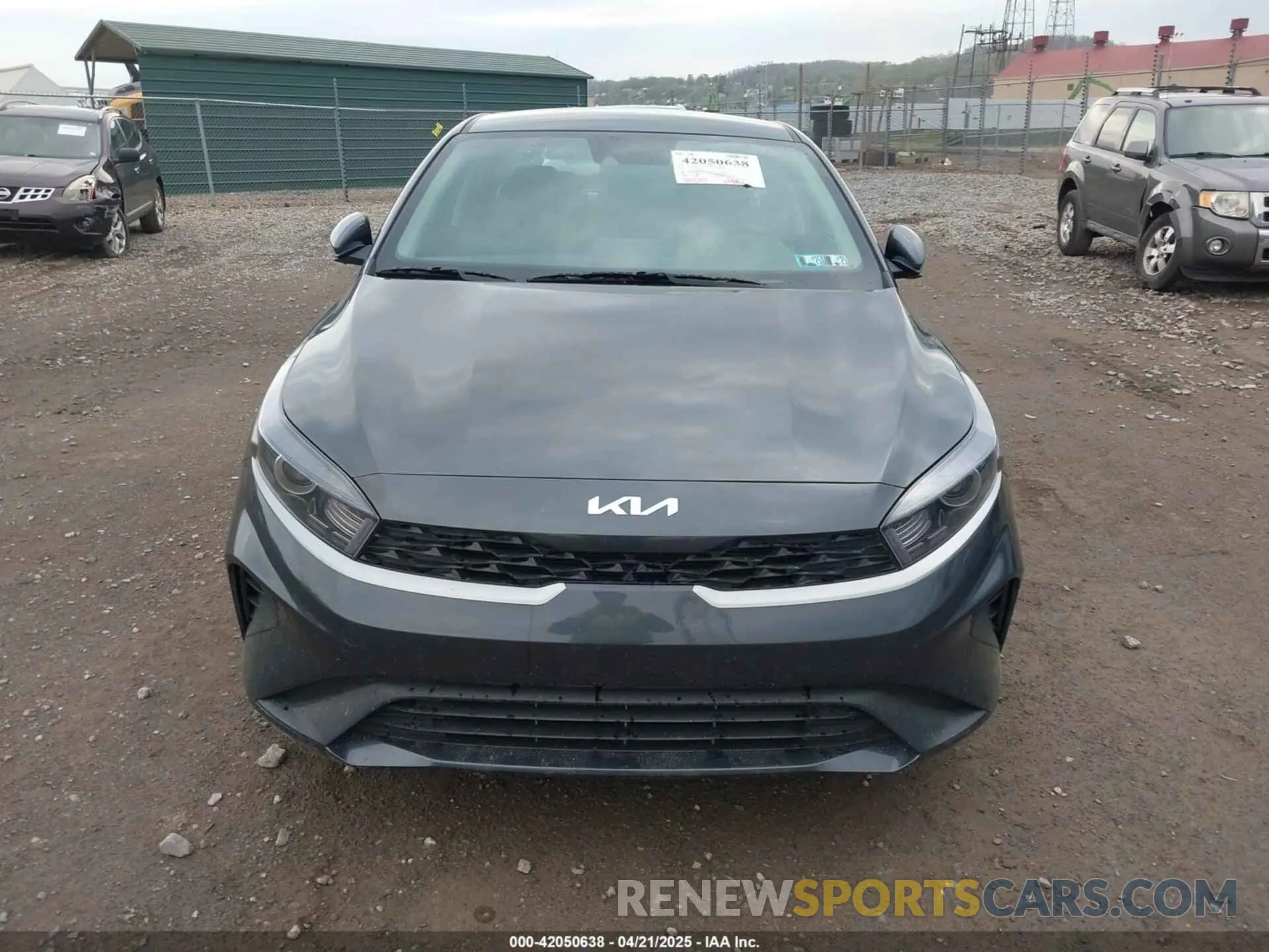 12 Photograph of a damaged car 3KPF24AD2RE834627 KIA FORTE 2024