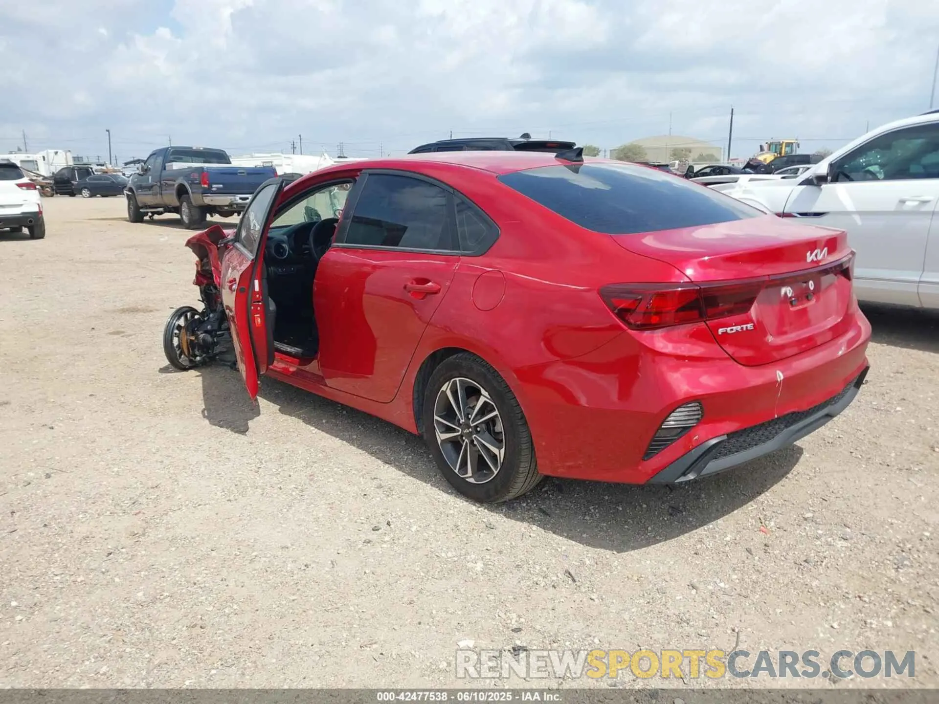 3 Photograph of a damaged car 3KPF24AD2RE837236 KIA FORTE 2024