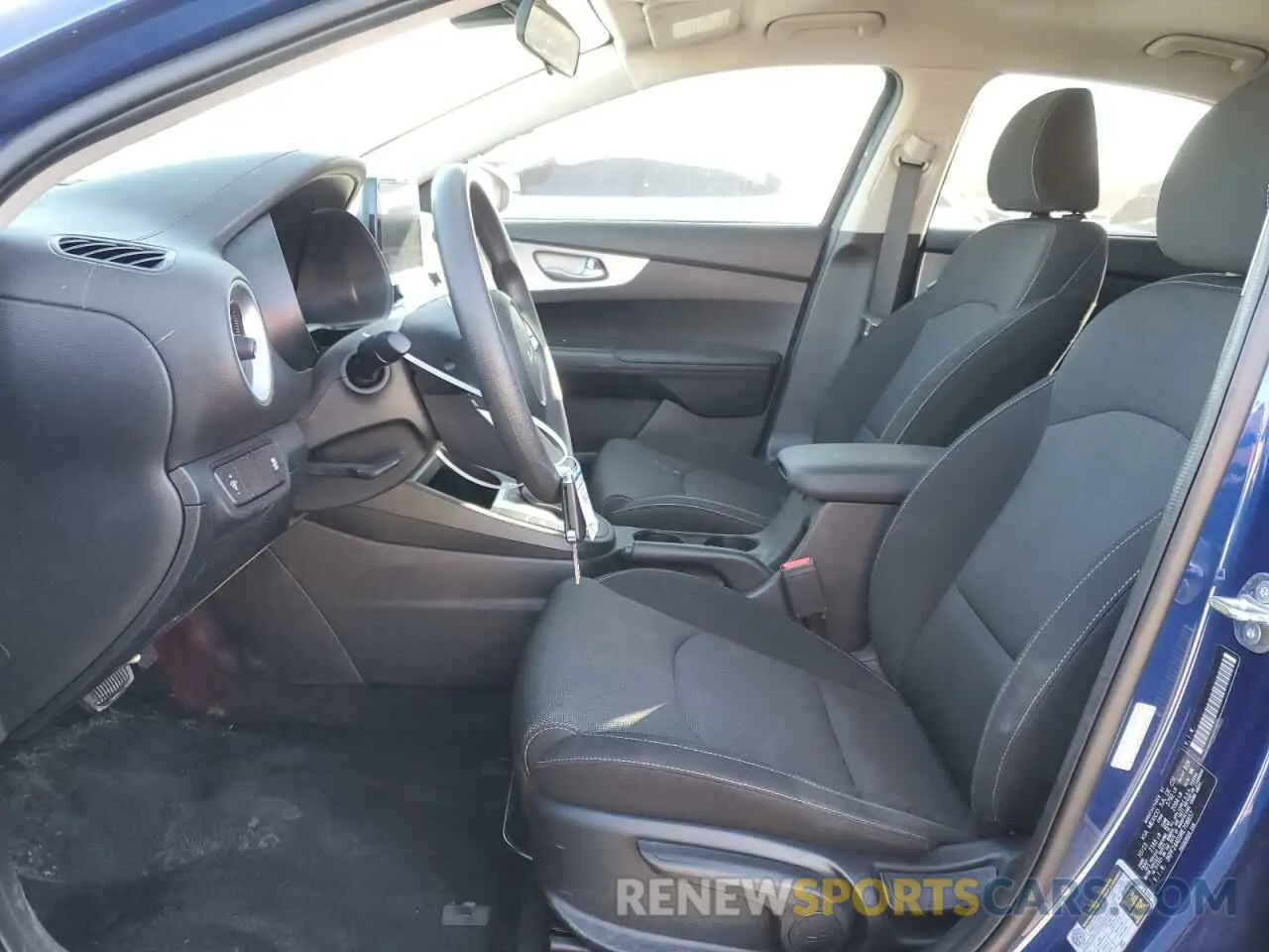 7 Photograph of a damaged car 3KPF24AD3RE708857 KIA FORTE 2024