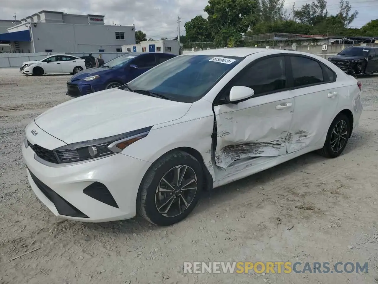 1 Photograph of a damaged car 3KPF24AD3RE724976 KIA FORTE 2024