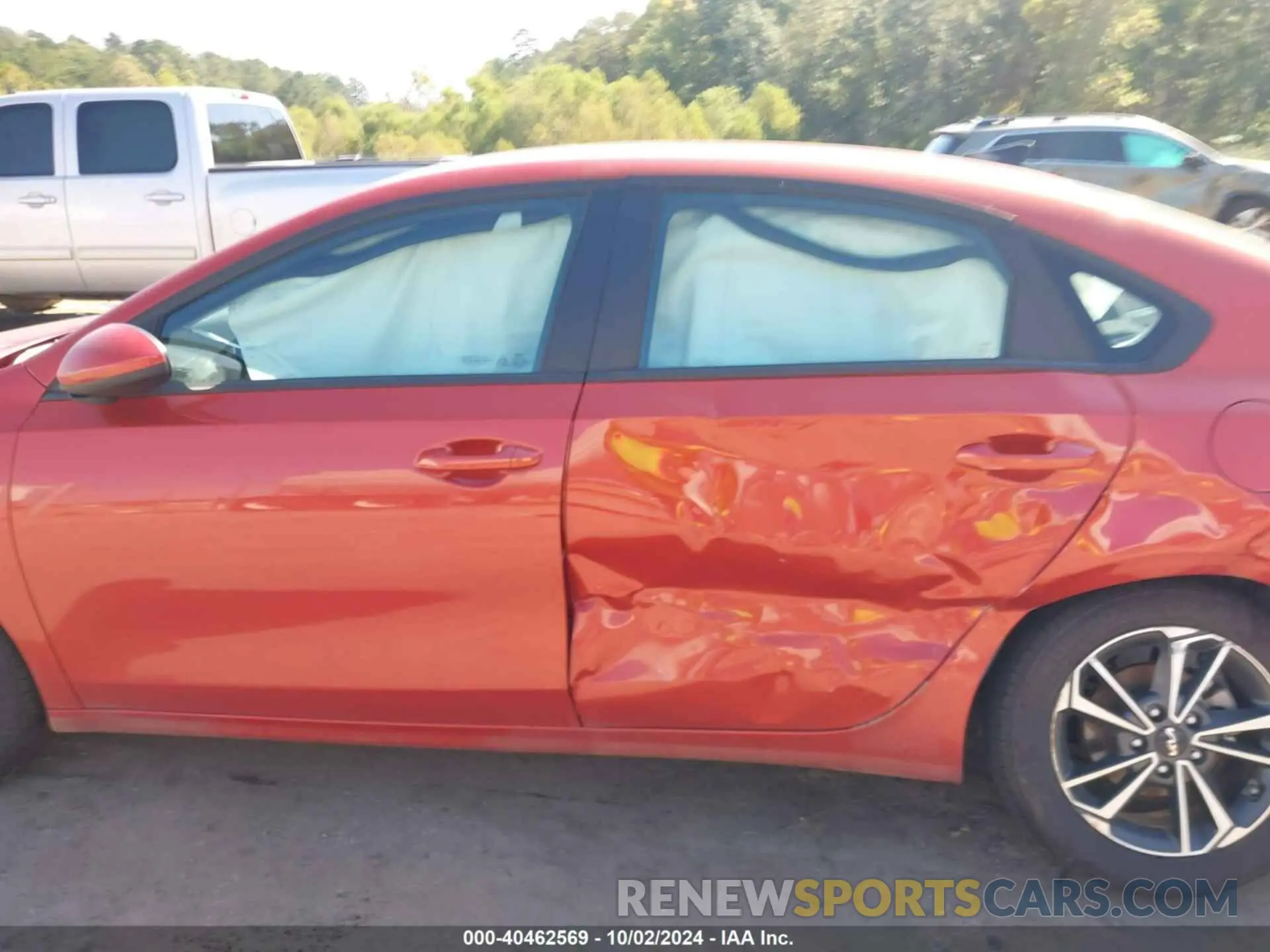 14 Photograph of a damaged car 3KPF24AD3RE729028 KIA FORTE 2024