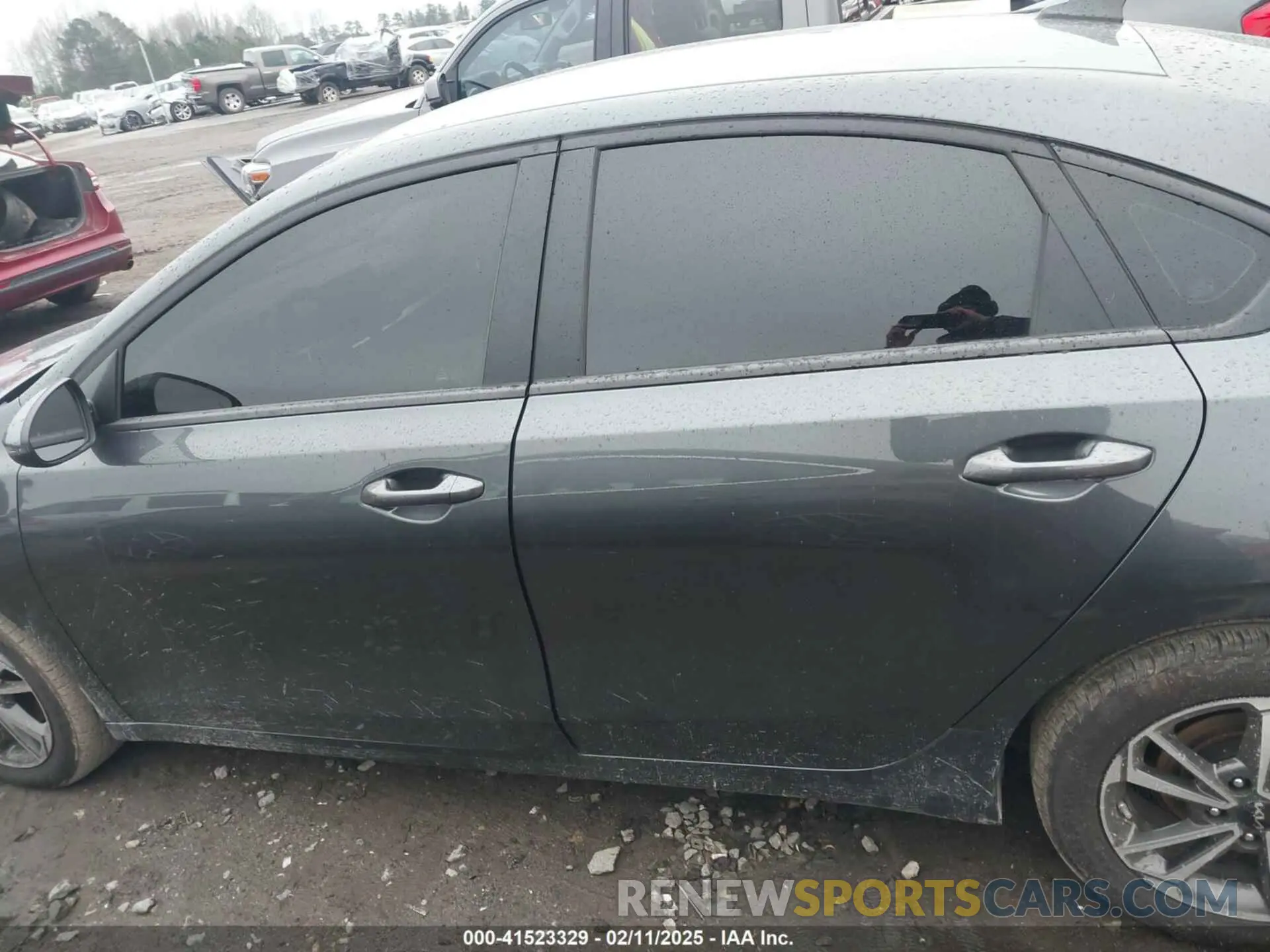 15 Photograph of a damaged car 3KPF24AD3RE758948 KIA FORTE 2024