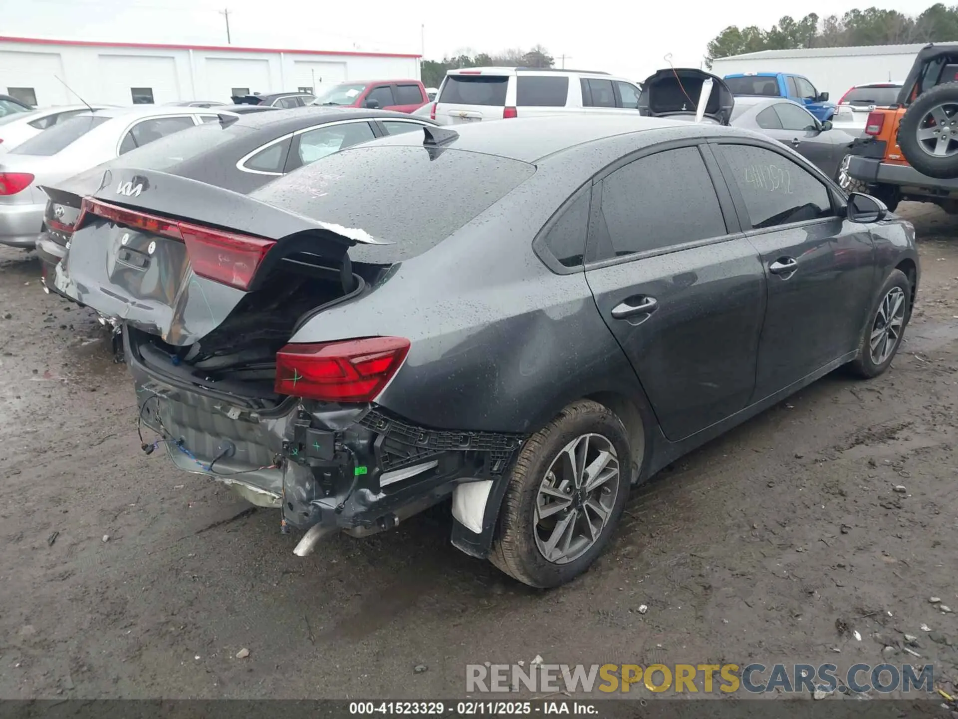 4 Photograph of a damaged car 3KPF24AD3RE758948 KIA FORTE 2024