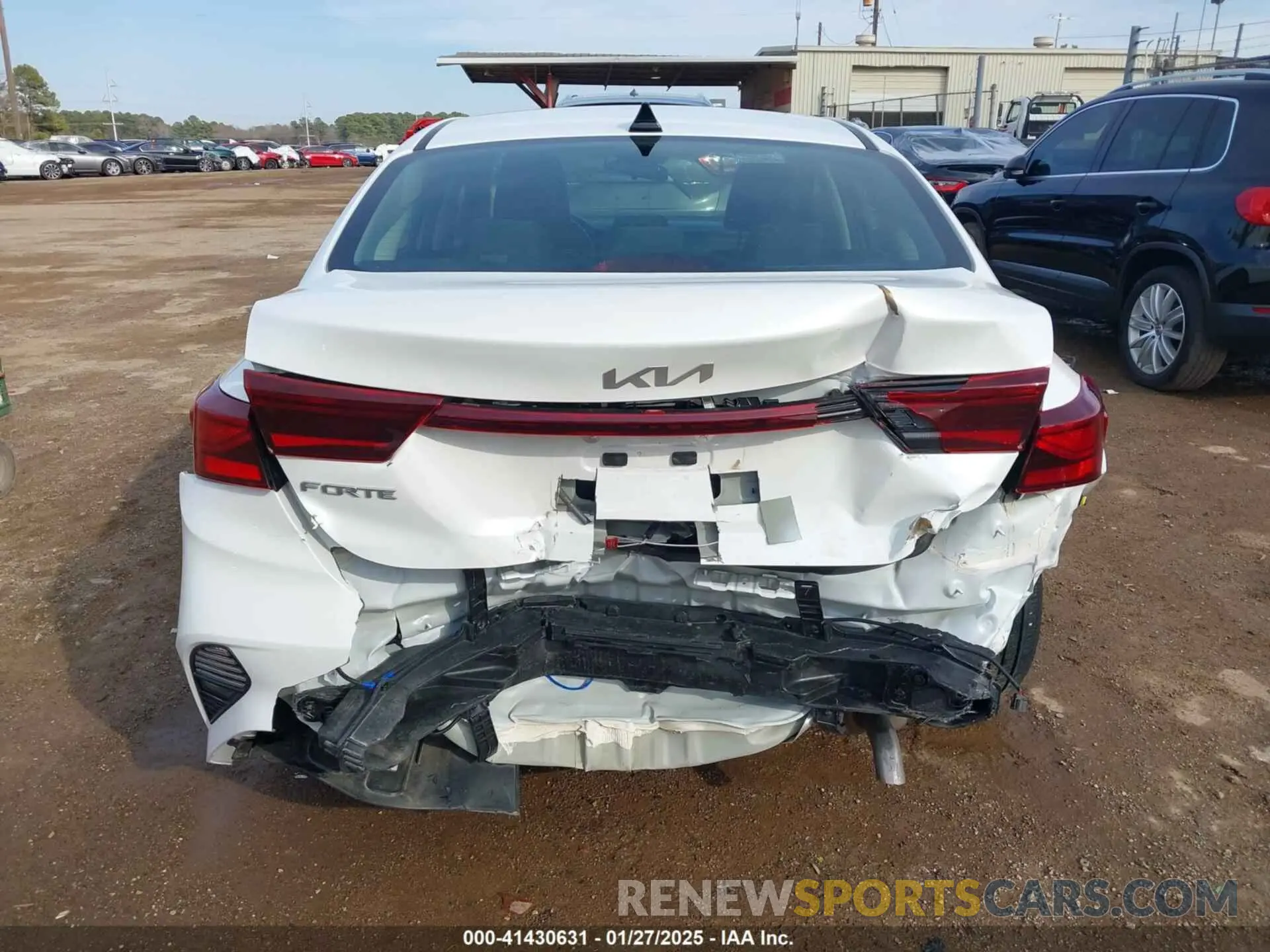 17 Photograph of a damaged car 3KPF24AD3RE763812 KIA FORTE 2024