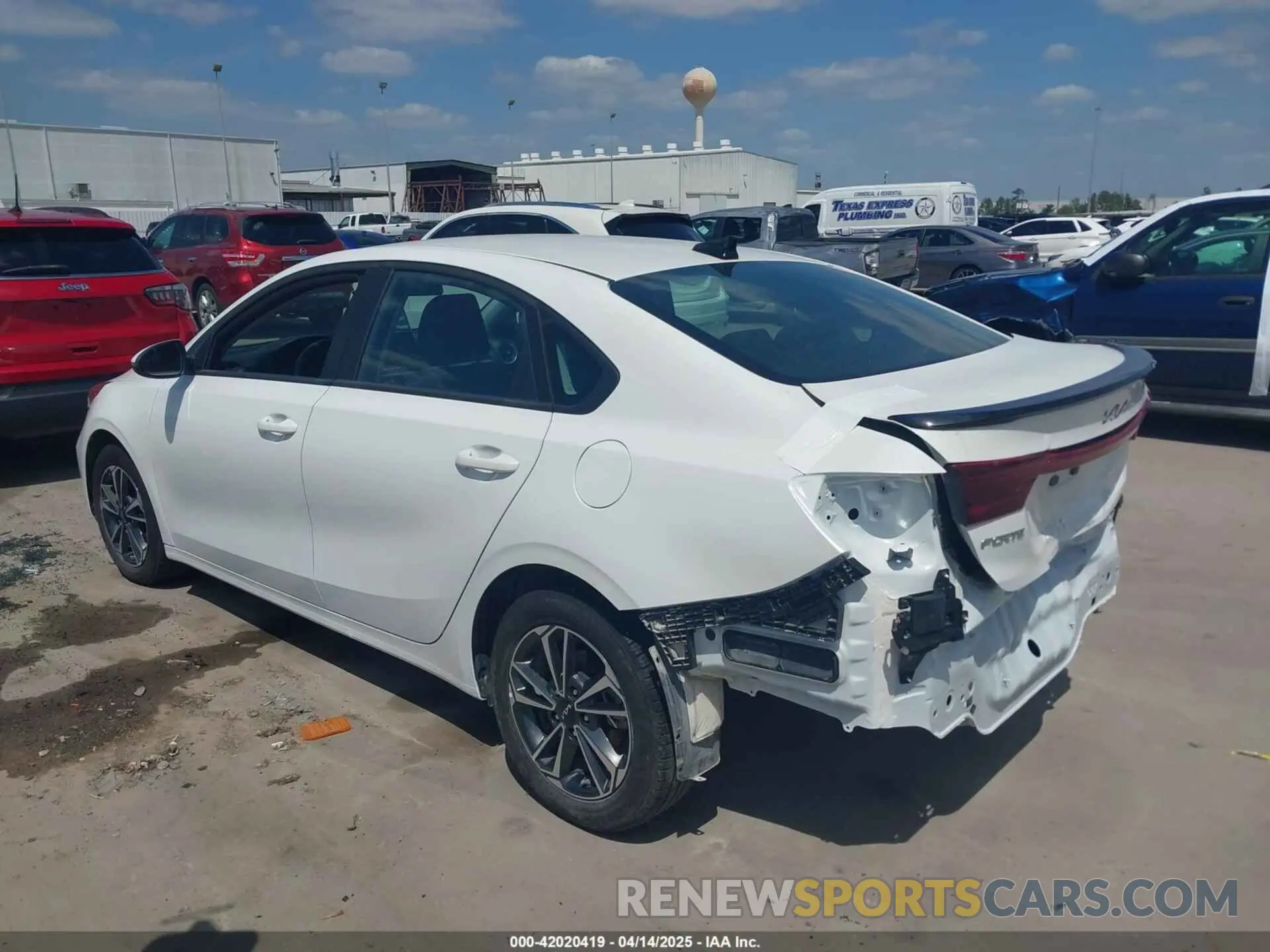 3 Photograph of a damaged car 3KPF24AD3RE797023 KIA FORTE 2024