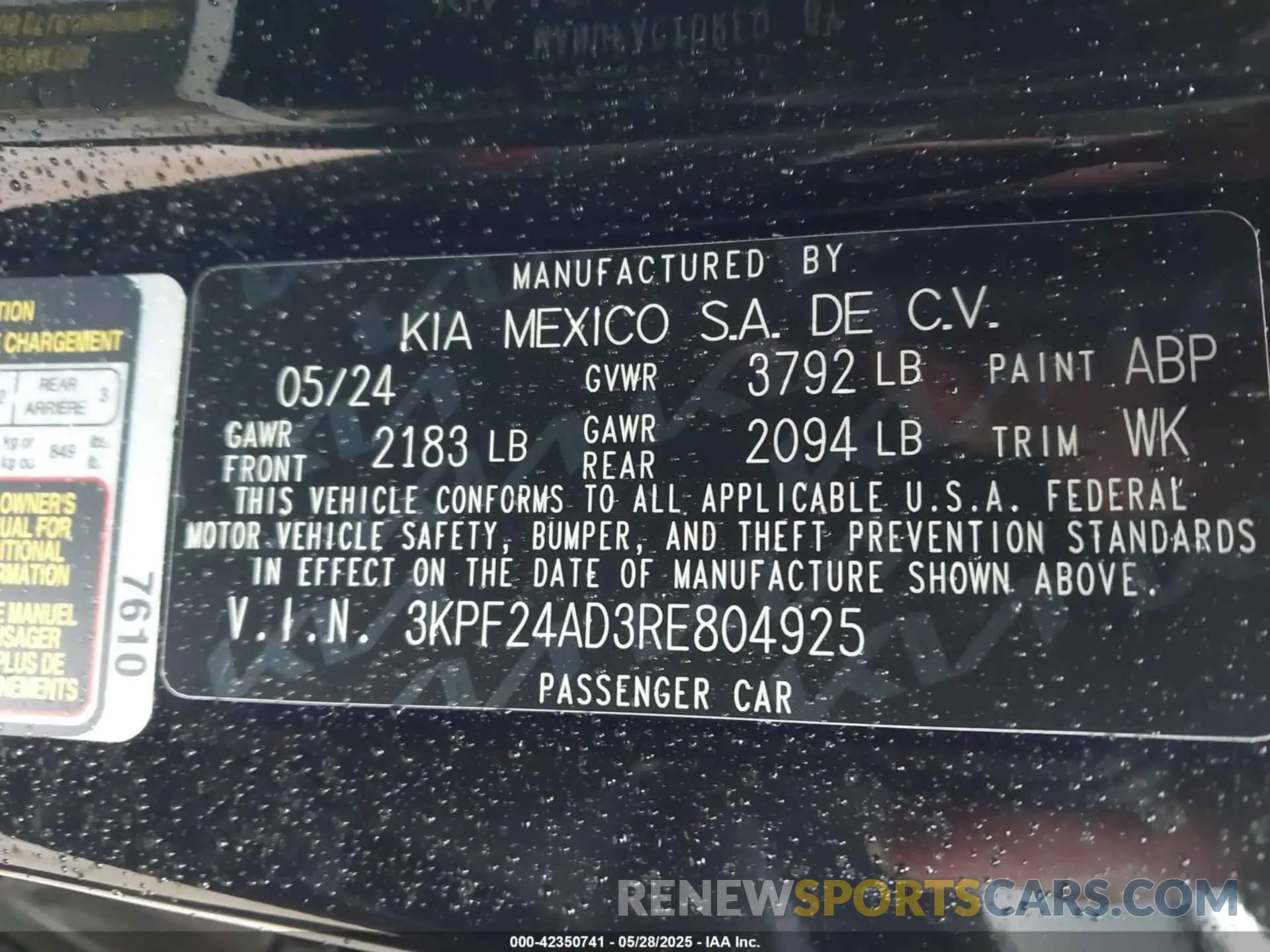 9 Photograph of a damaged car 3KPF24AD3RE804925 KIA FORTE 2024
