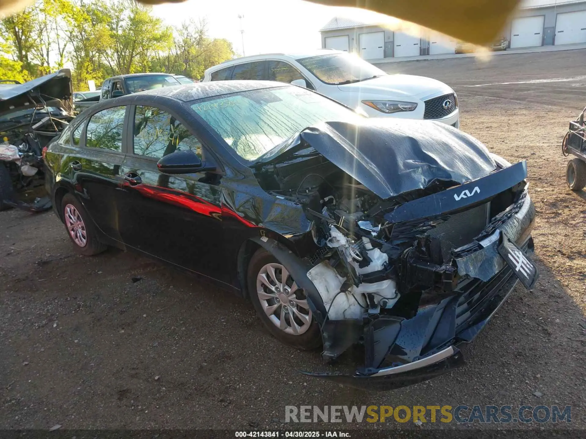 1 Photograph of a damaged car 3KPF24AD3RE806092 KIA FORTE 2024