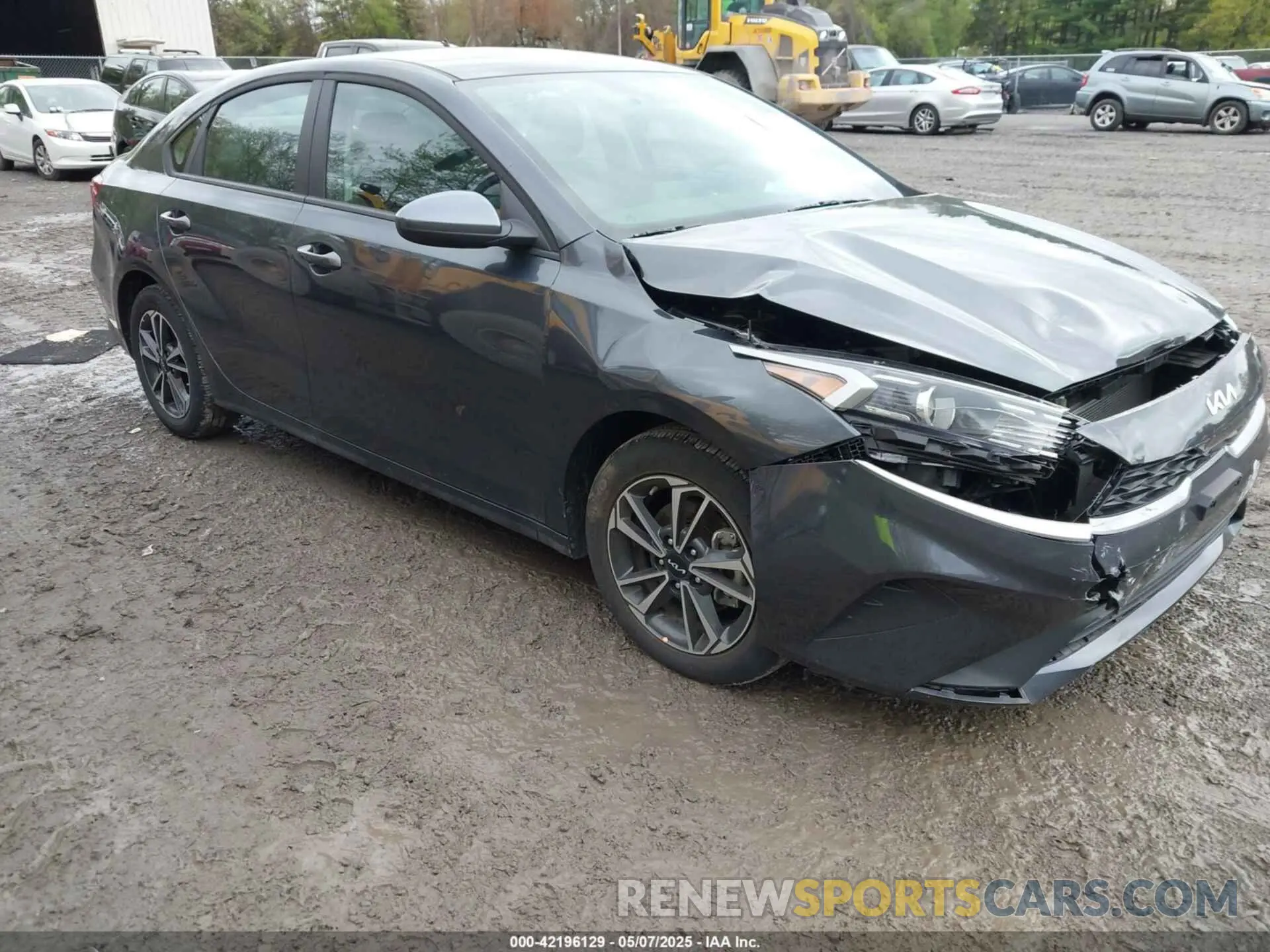 1 Photograph of a damaged car 3KPF24AD3RE806366 KIA FORTE 2024
