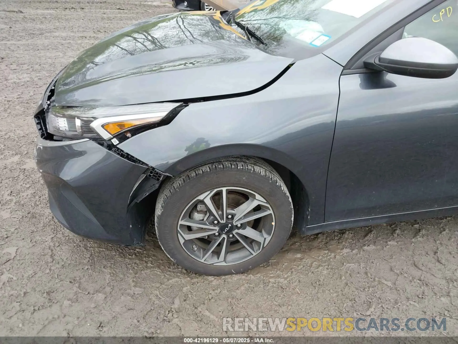 6 Photograph of a damaged car 3KPF24AD3RE806366 KIA FORTE 2024