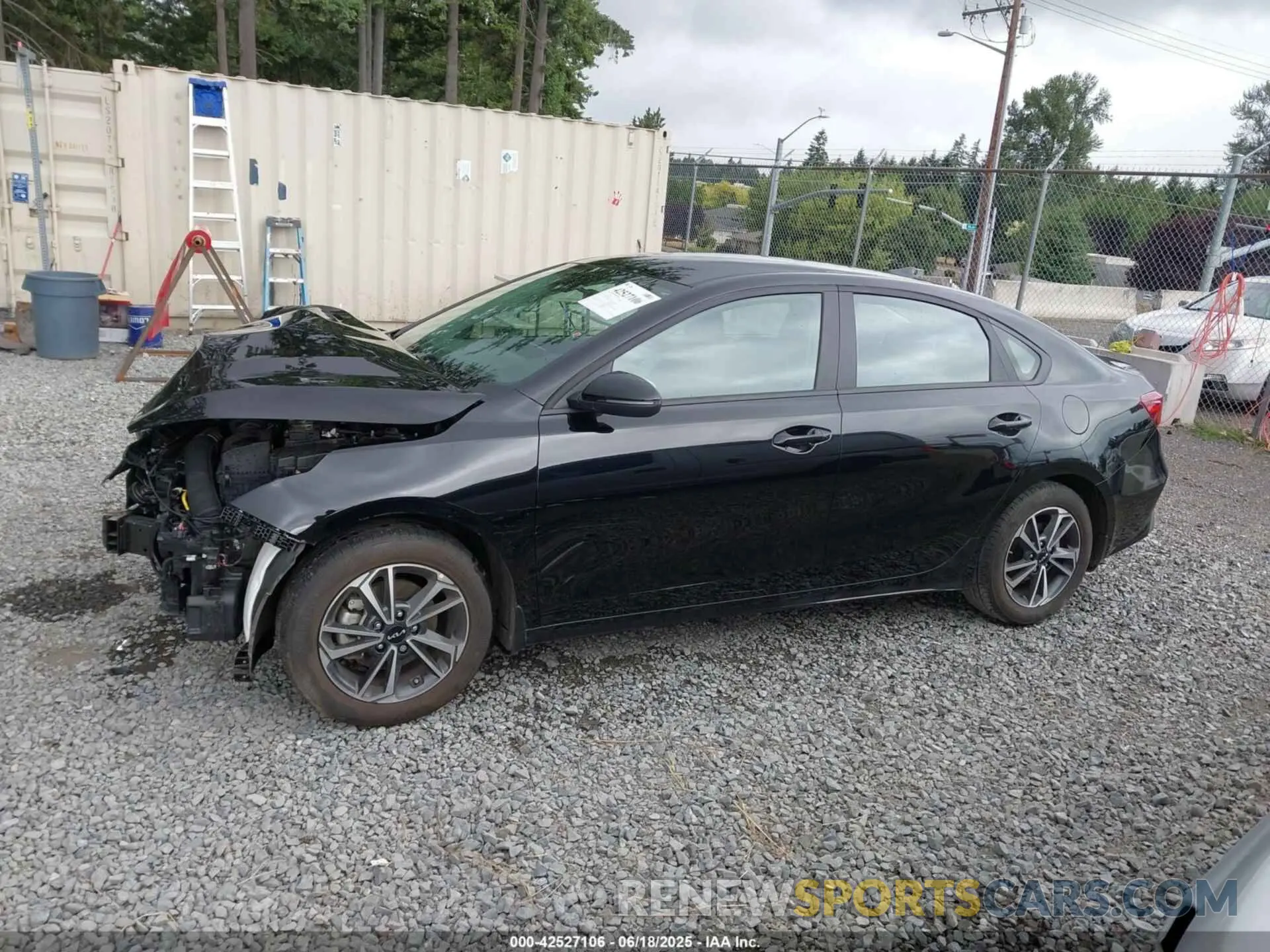 15 Photograph of a damaged car 3KPF24AD3RE810983 KIA FORTE 2024