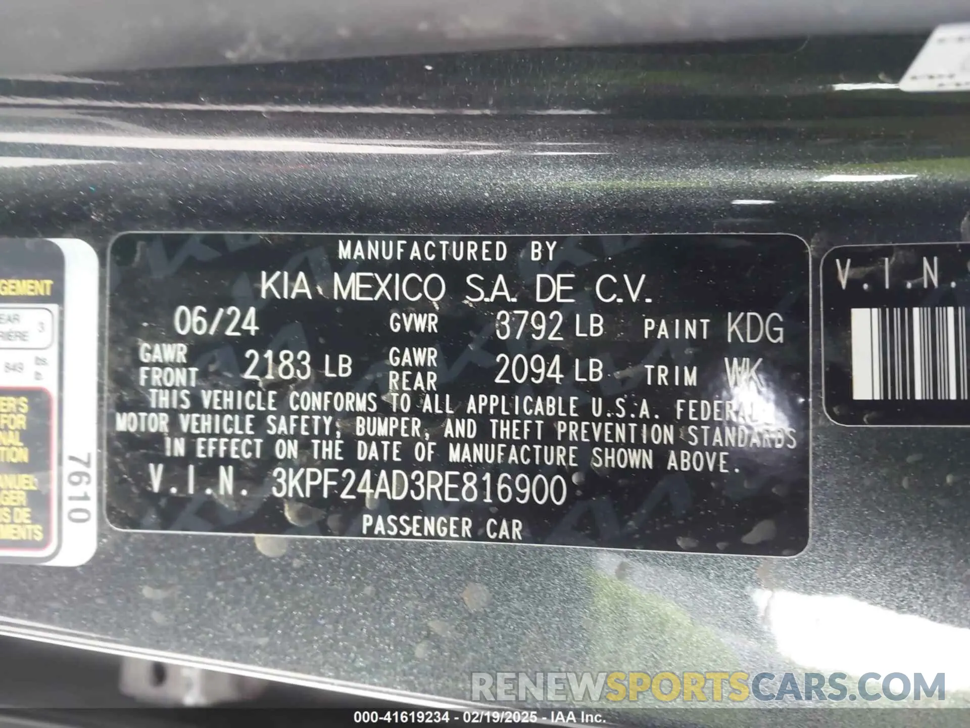 9 Photograph of a damaged car 3KPF24AD3RE816900 KIA FORTE 2024