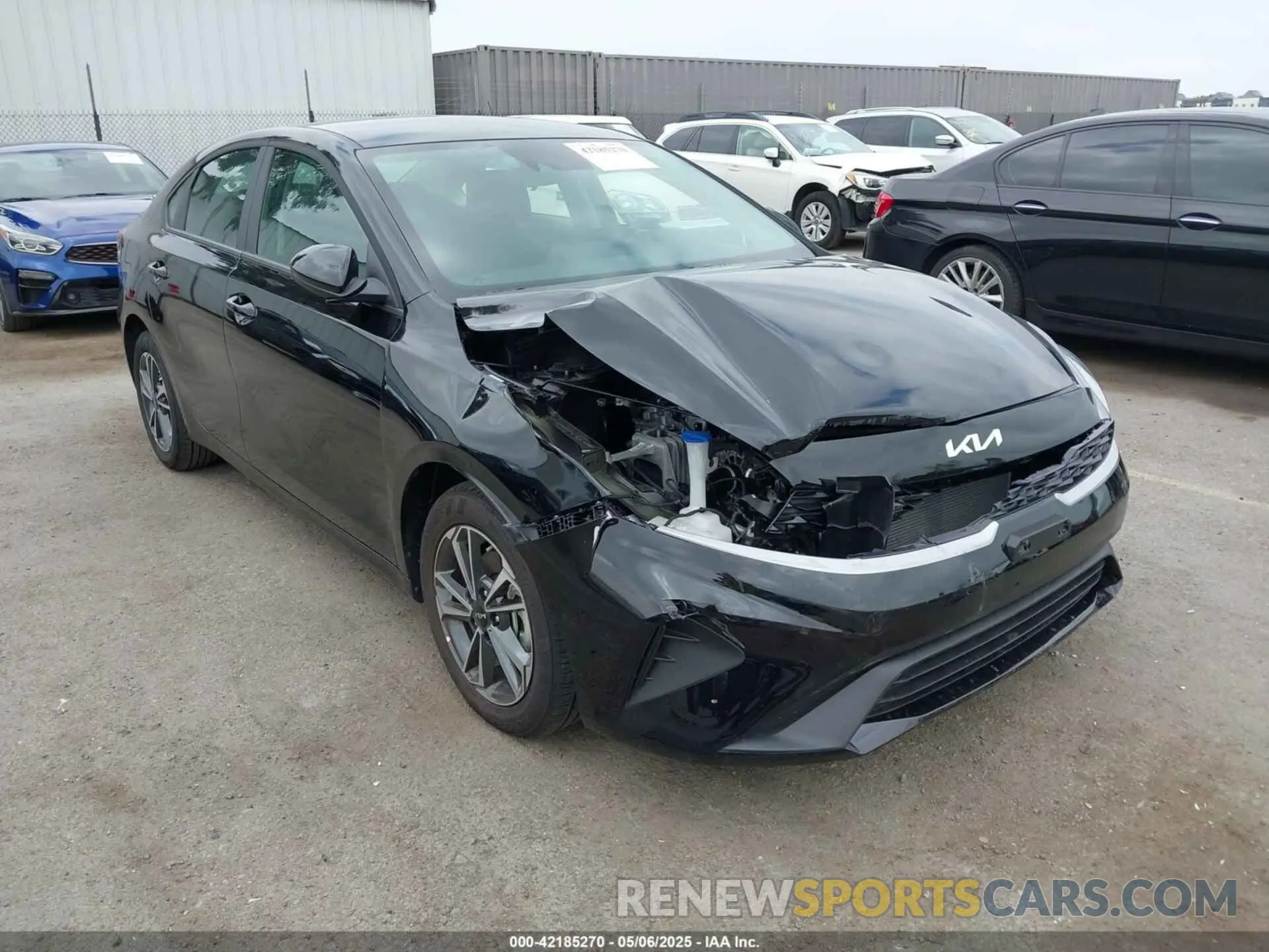 6 Photograph of a damaged car 3KPF24AD3RE817366 KIA FORTE 2024