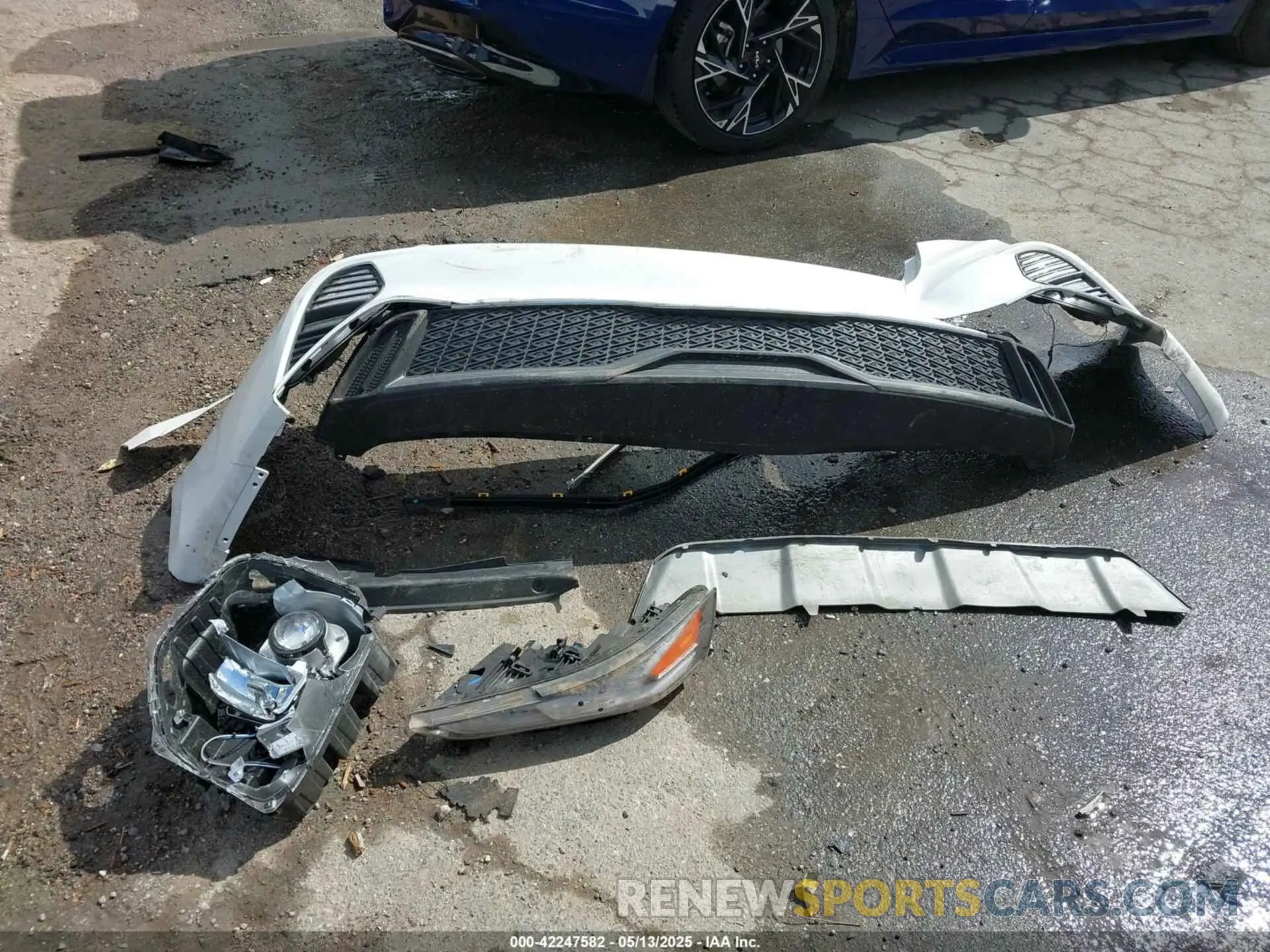 12 Photograph of a damaged car 3KPF24AD3RE819344 KIA FORTE 2024