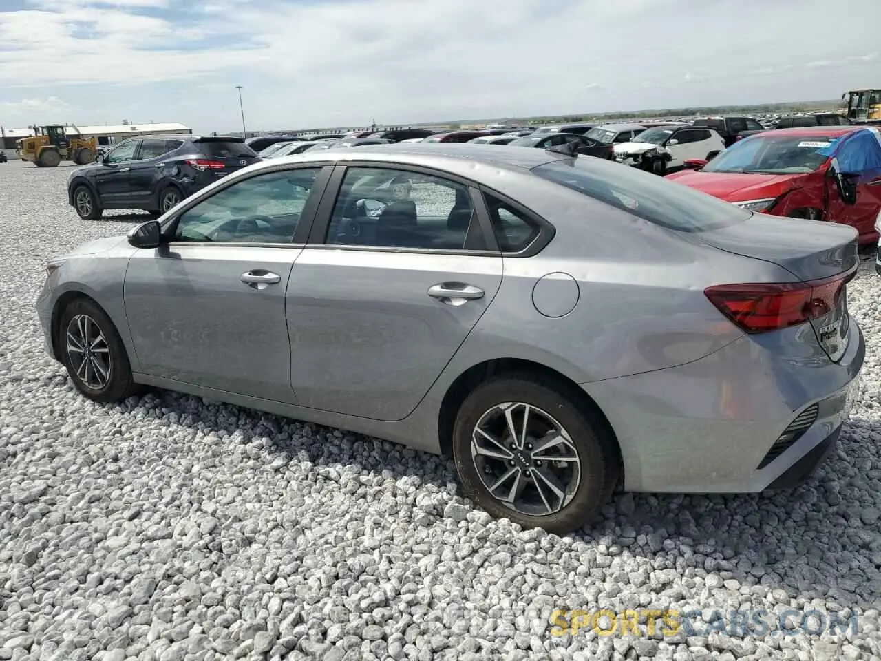 2 Photograph of a damaged car 3KPF24AD3RE828433 KIA FORTE 2024
