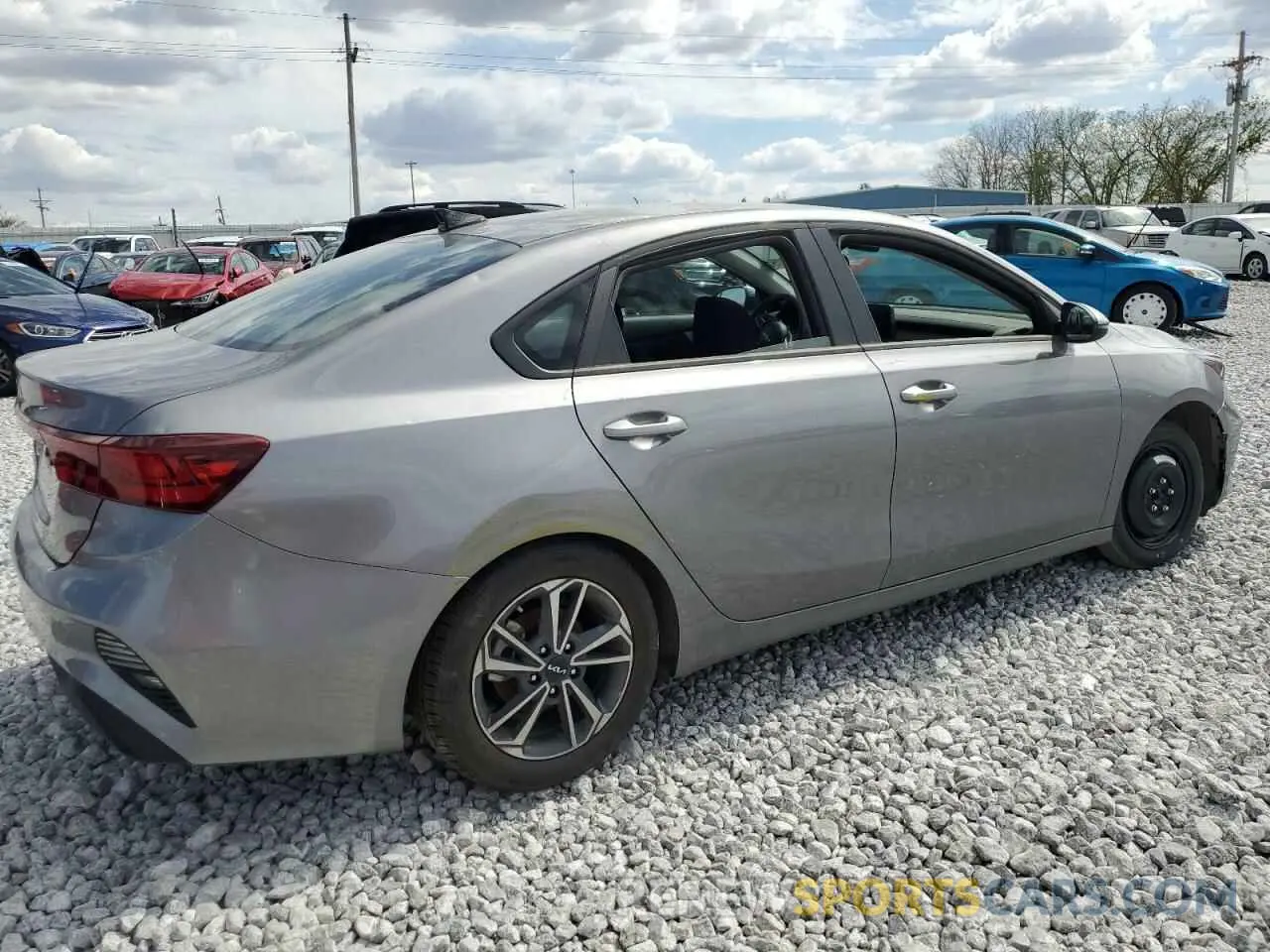 3 Photograph of a damaged car 3KPF24AD3RE828433 KIA FORTE 2024