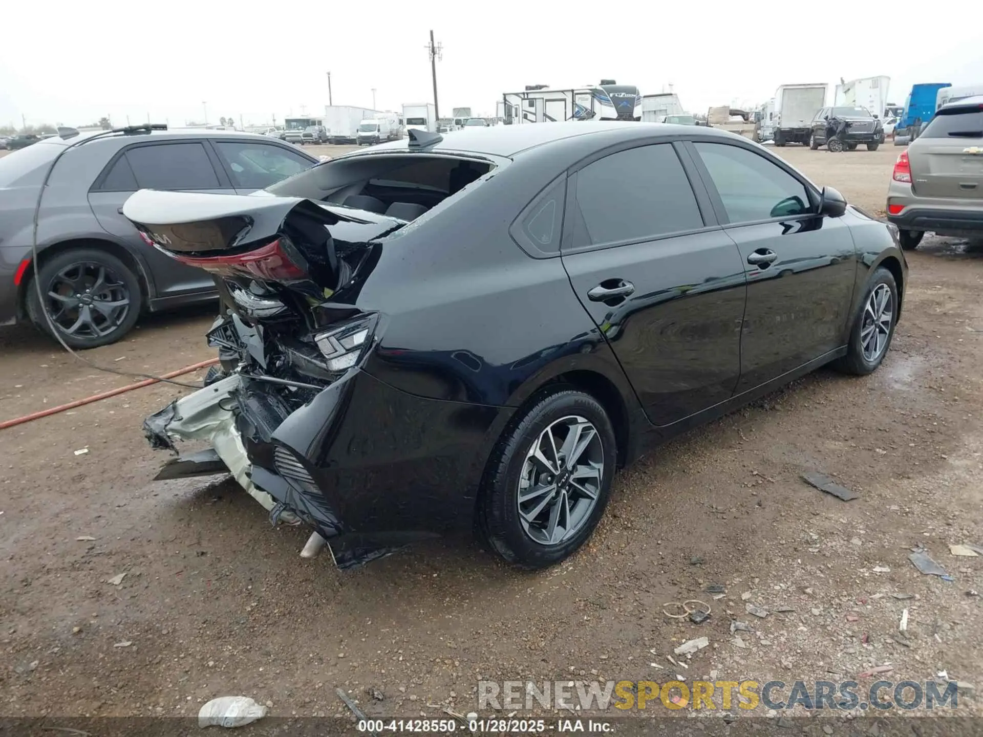 4 Photograph of a damaged car 3KPF24AD3RE841179 KIA FORTE 2024