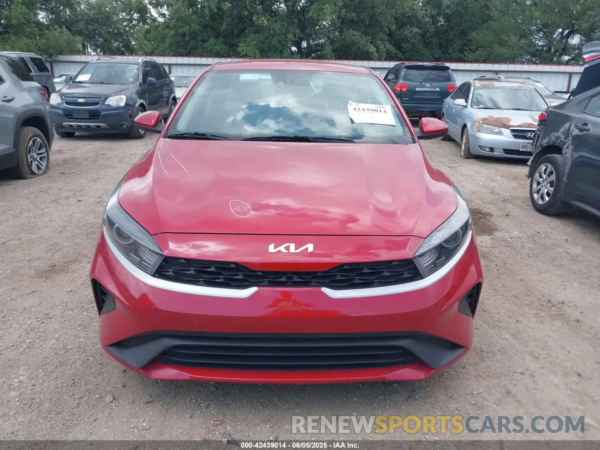 13 Photograph of a damaged car 3KPF24AD4RE712481 KIA FORTE 2024