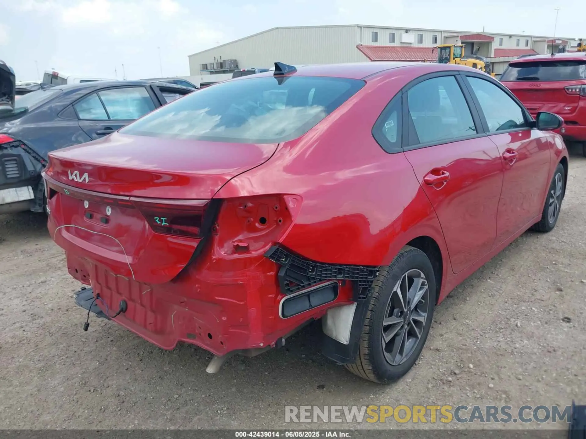4 Photograph of a damaged car 3KPF24AD4RE712481 KIA FORTE 2024